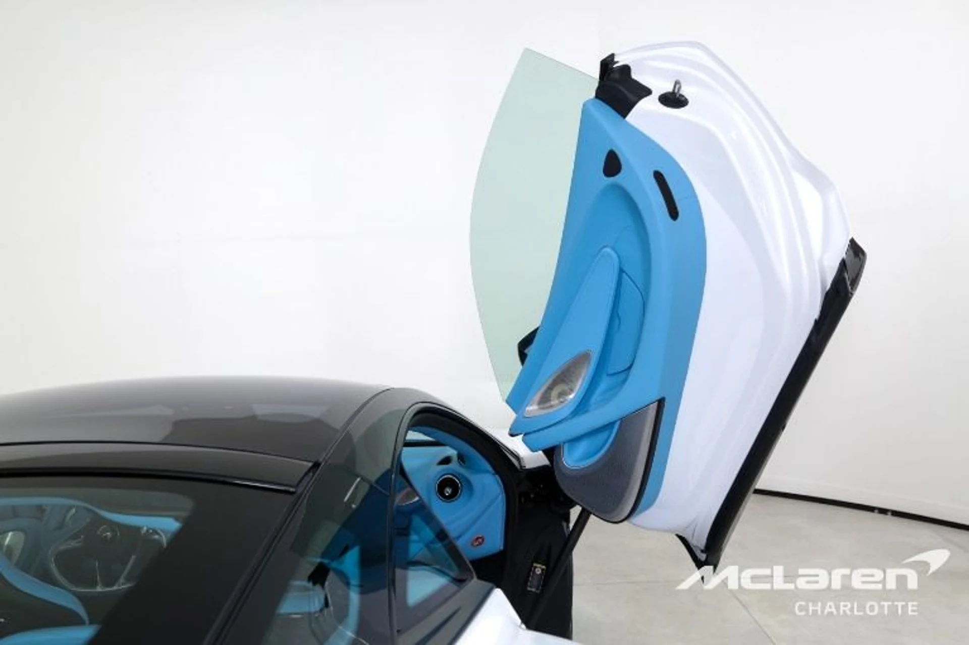 mph017_24702846_Used_2025_Mc_Laren_GTS_515b4aa4c9