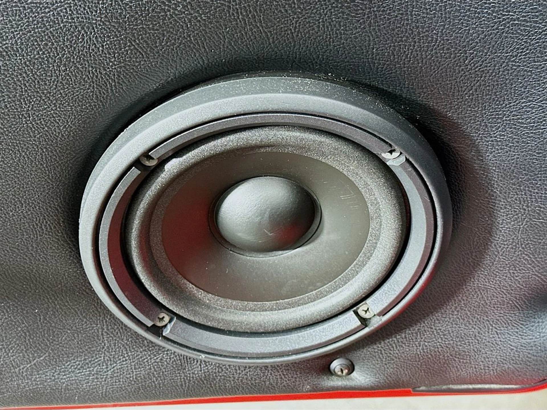 mph017_2471397796_4abec599e36333e50bd46543b2da7375x_df3e4fa2ab