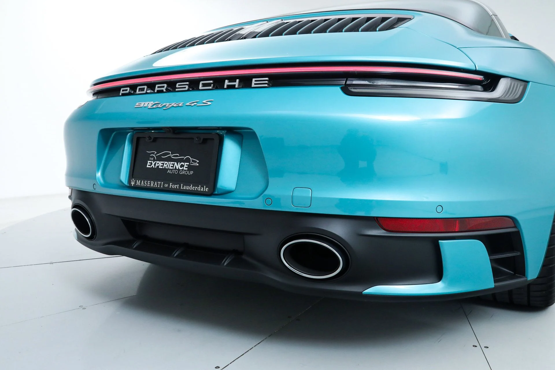 mph017_2474050156_53df427b1192b311713bf8f24661d8a4_f1d3a4eb7d