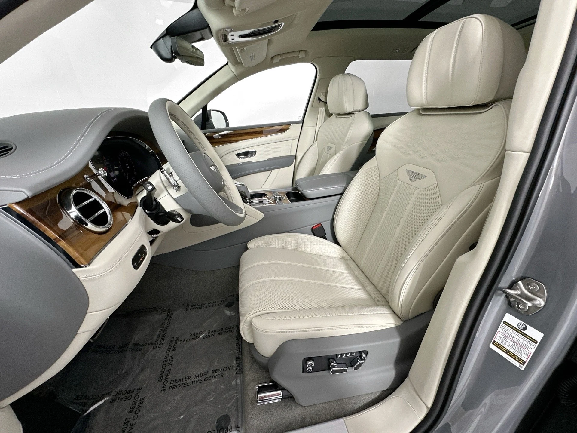 mph017_248012335_18_1fd7249d79