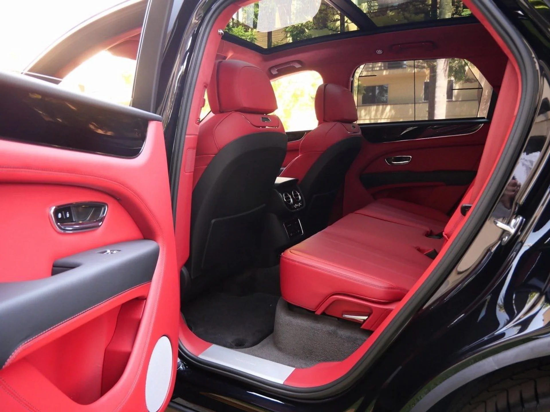 mph017_2480371180_06a11c2495e1decf1d413b44e6fa969dx_9db7be44a7