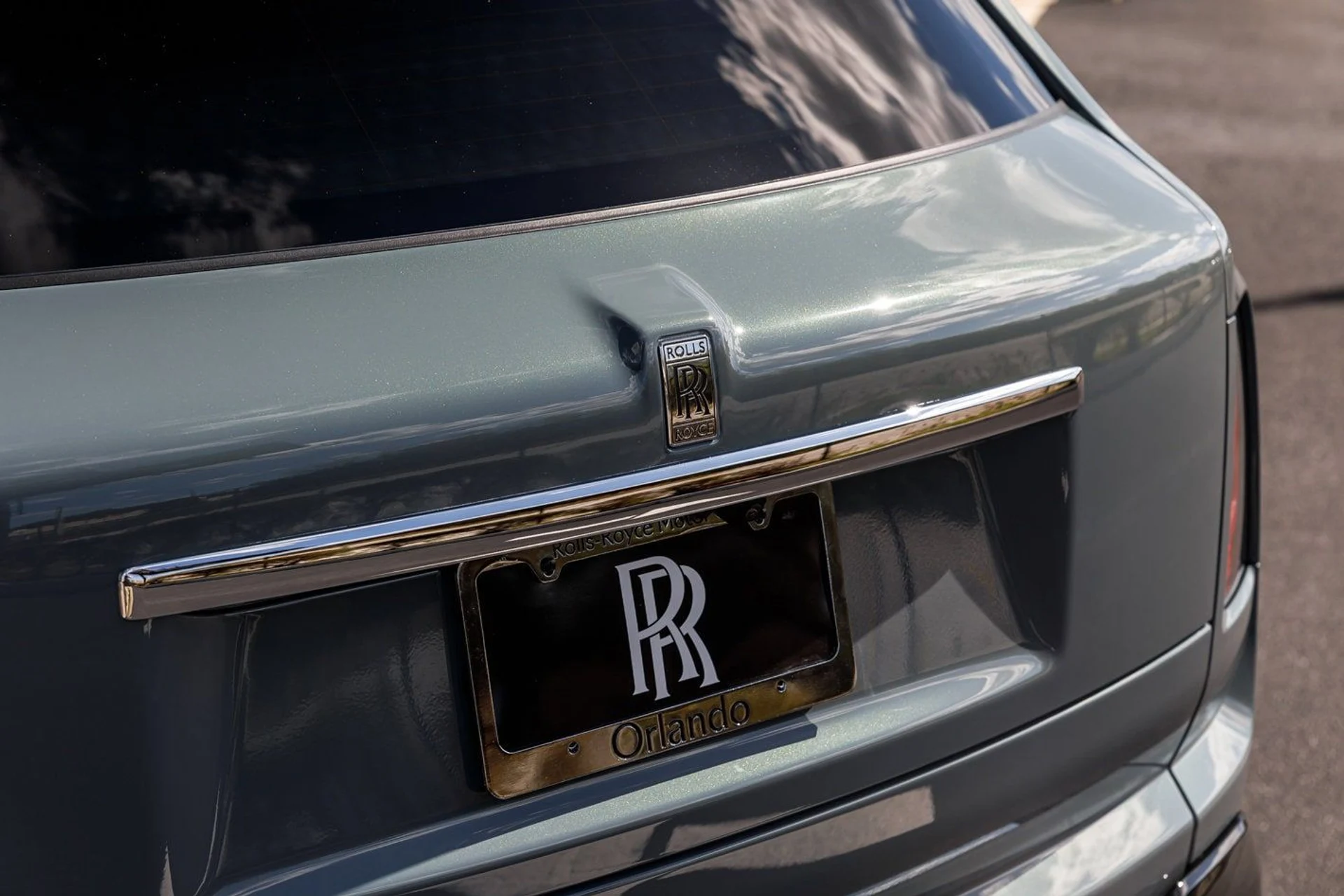 mph017_2484005085_26134a952a64595d9e221ec21727ed54x_c5e86eeb6c