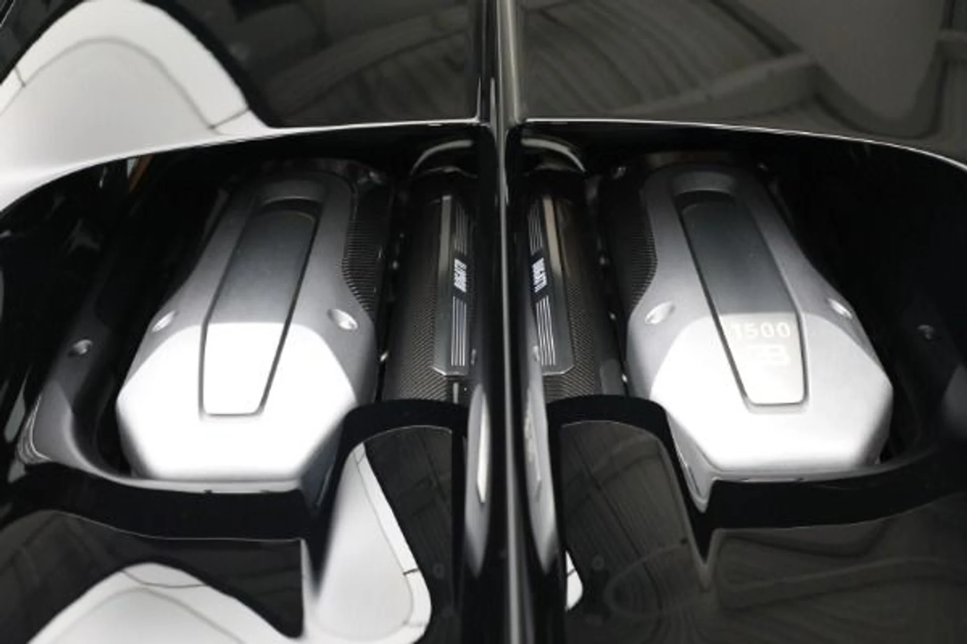 mph017_2484757993_Used_2020_Bugatti_Chiron_Sport_9d24b04aa8