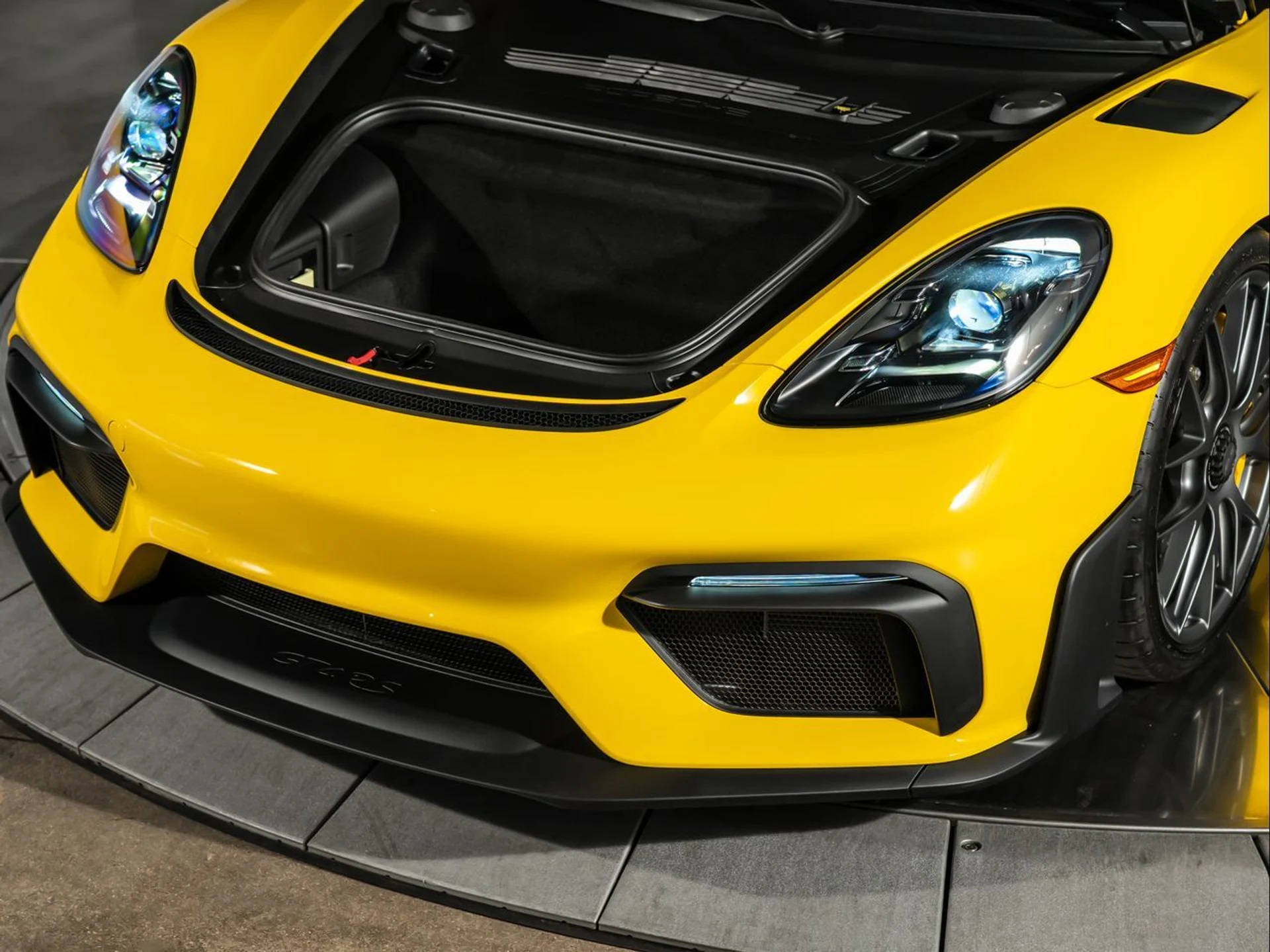 mph017_2486880215_95e1851a2049aaf907747780fa292db1_f21249827c