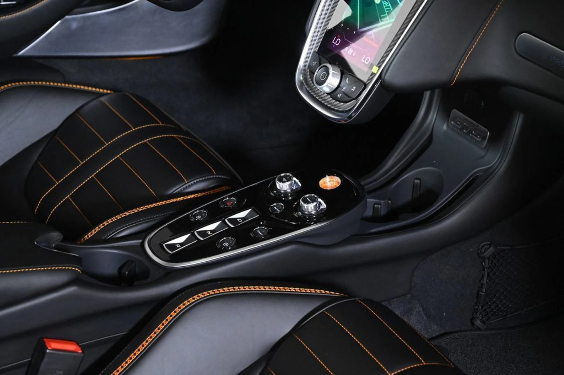 mph017_2498892487_new_2026_mclaren_gts_techluxcoupe_11350_23005402_17_1024_c9388cb8bb