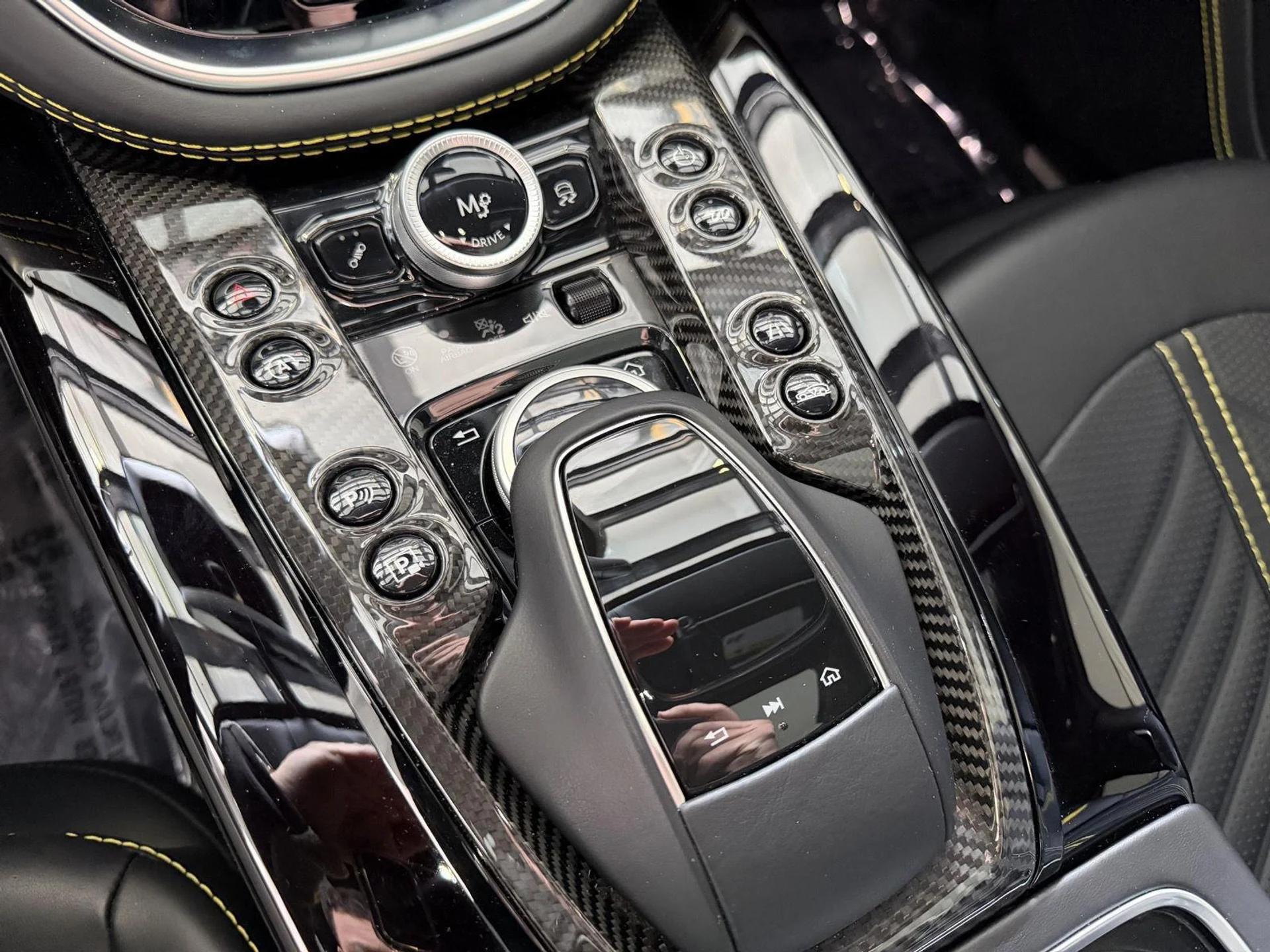 mph017_2499842133_091521f6d68b3eb6a9c6af5d5a30b5d6x_bff0e43fab