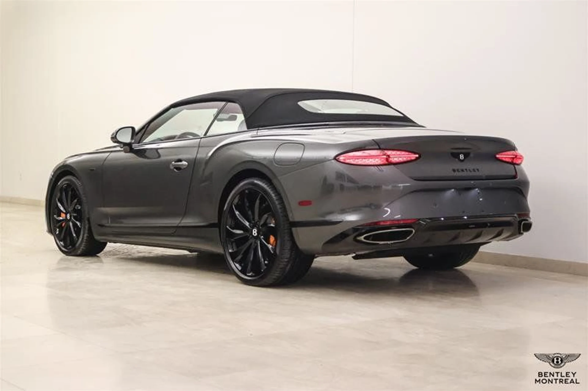 mph017_2499957370_37937615_05735_11801873_0b3c1b520b