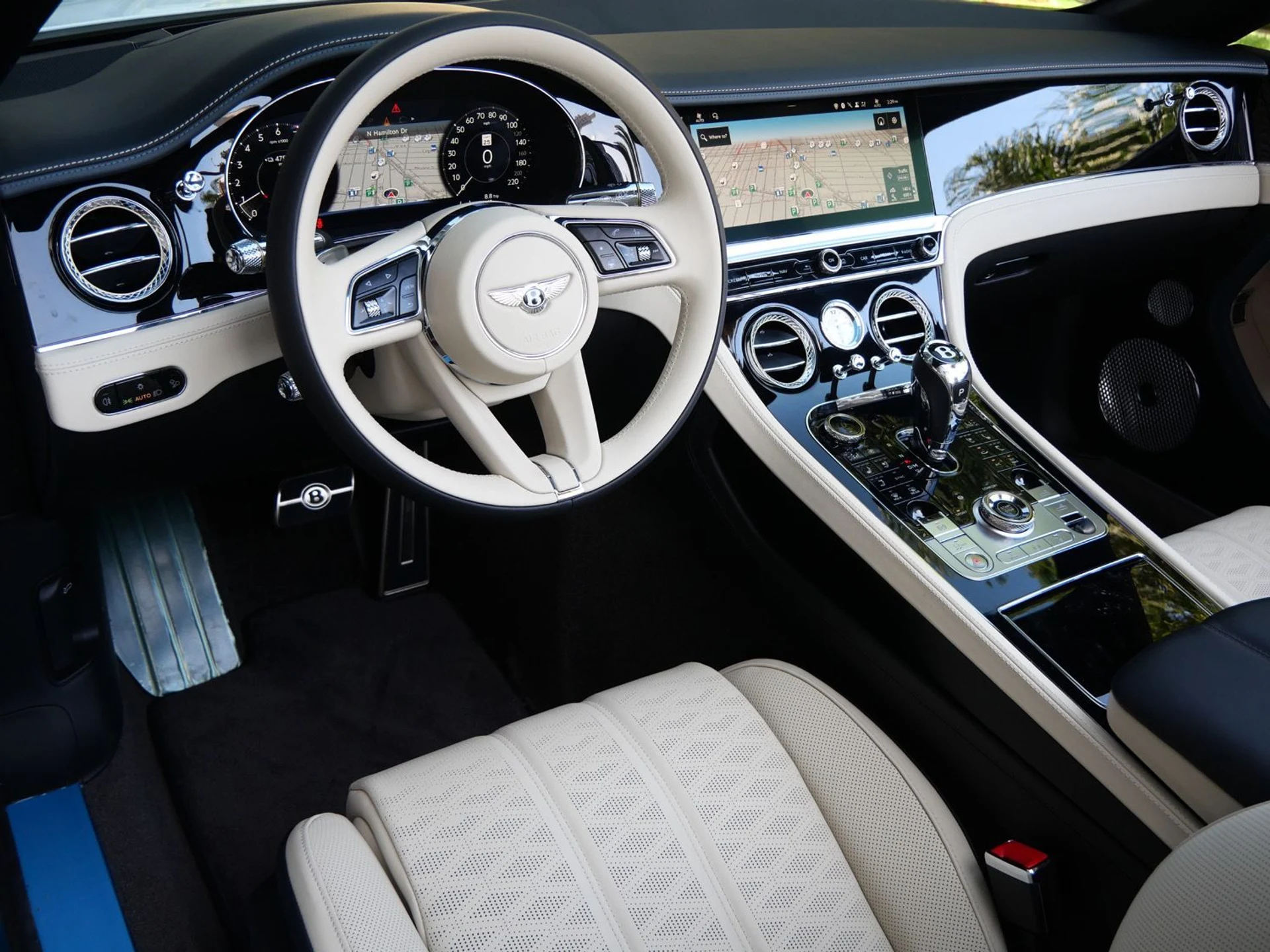 mph017_2509250465_904cef77fa47c4a3675d4df61dd5d34fx_3a6c724dc6