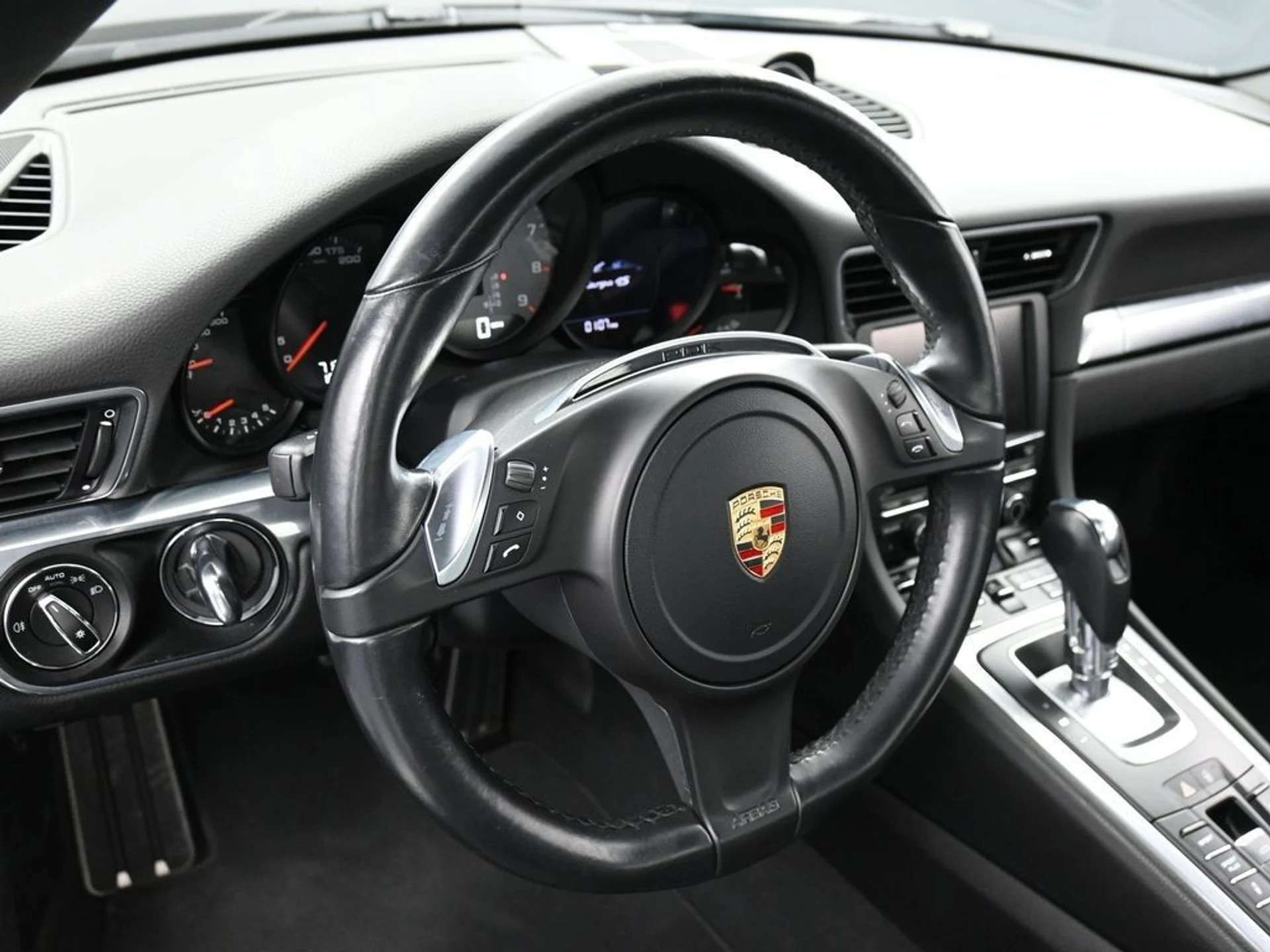 mph017_2511254848_9826d6610a51ea75a6e430c74388e42d_94de90c186