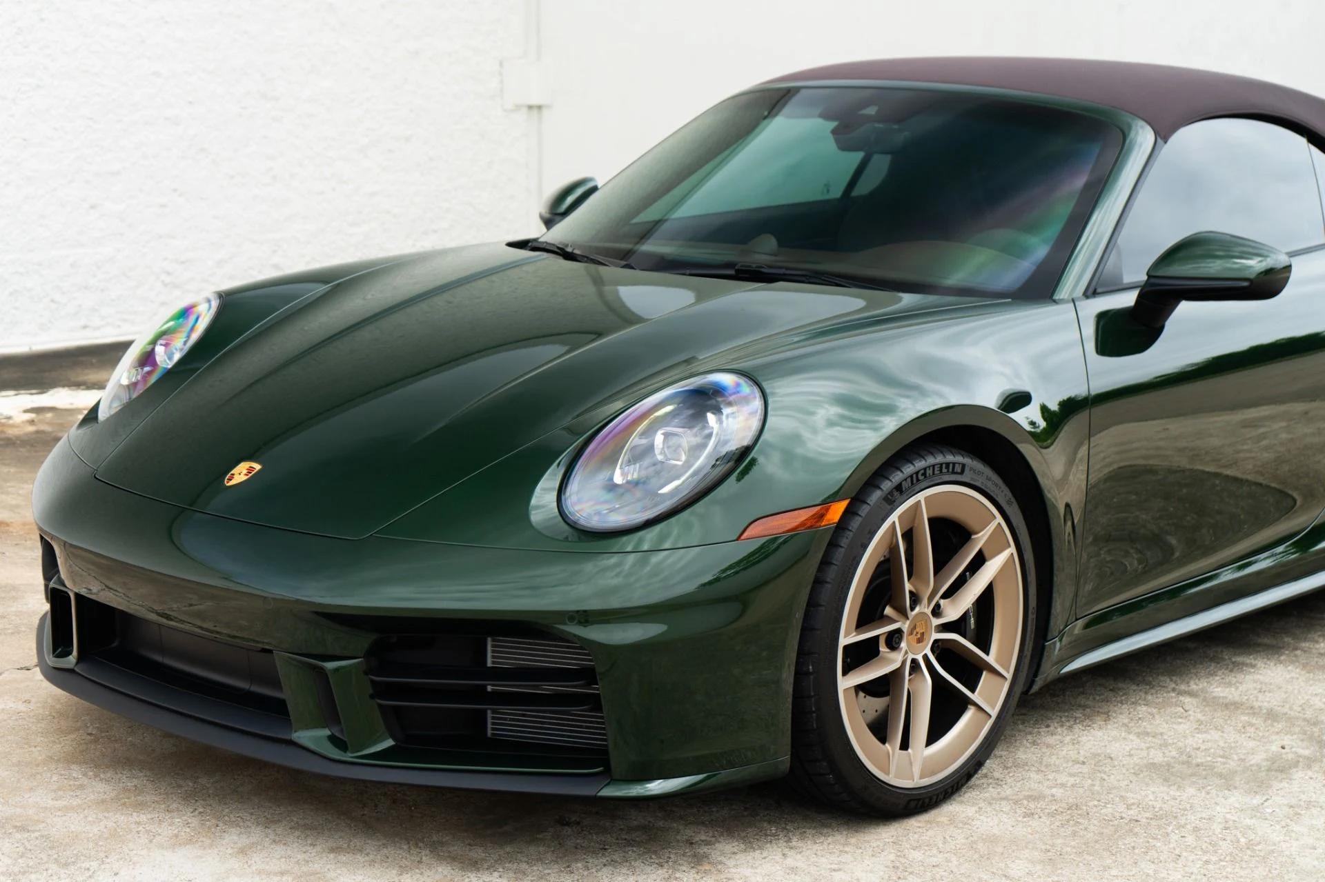 mph017_2512794745_Used_2026_Porsche_911_Carrera_S_1778259598_a64c279a07