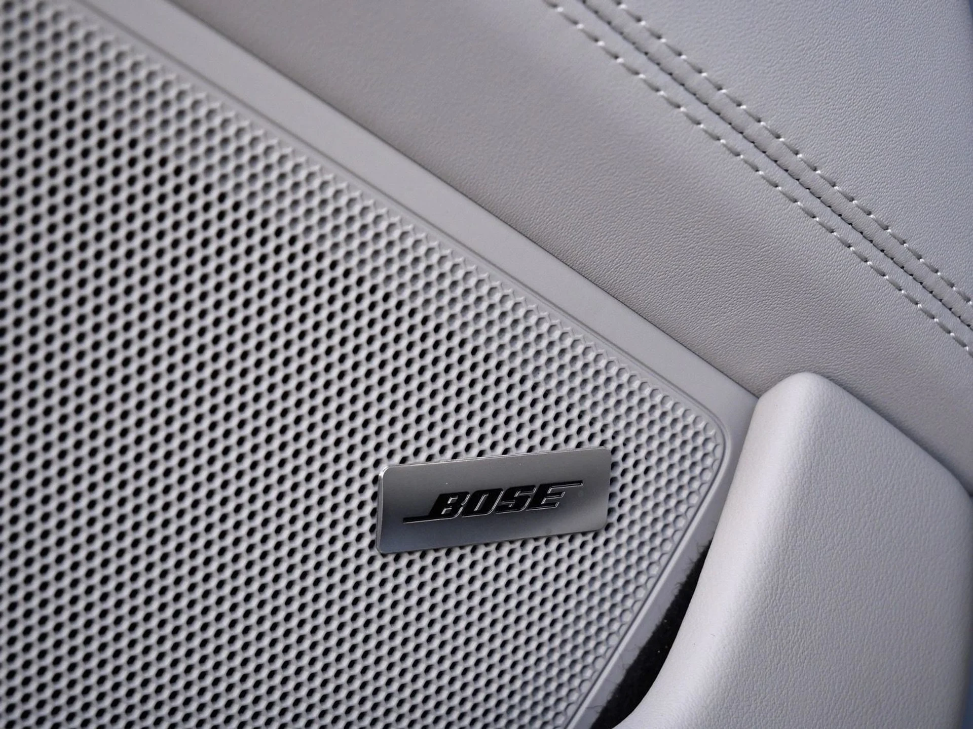 mph017_251359659_f97f824bd417089eac064a726bca6eddx_ff30917bce