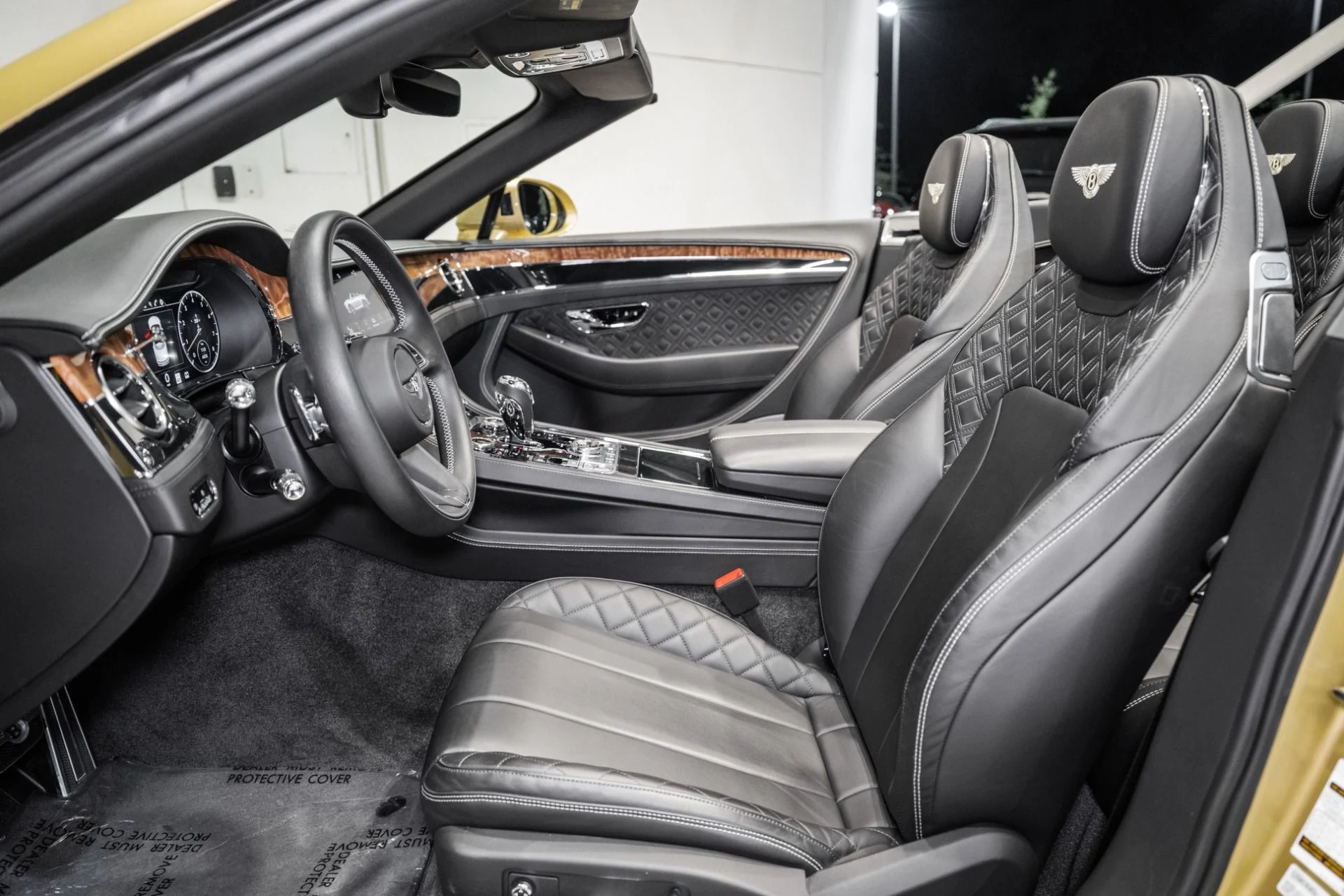 mph017_2516352407_Used_2022_Bentley_Continental_GTC_1776402771_a9224b5ae6