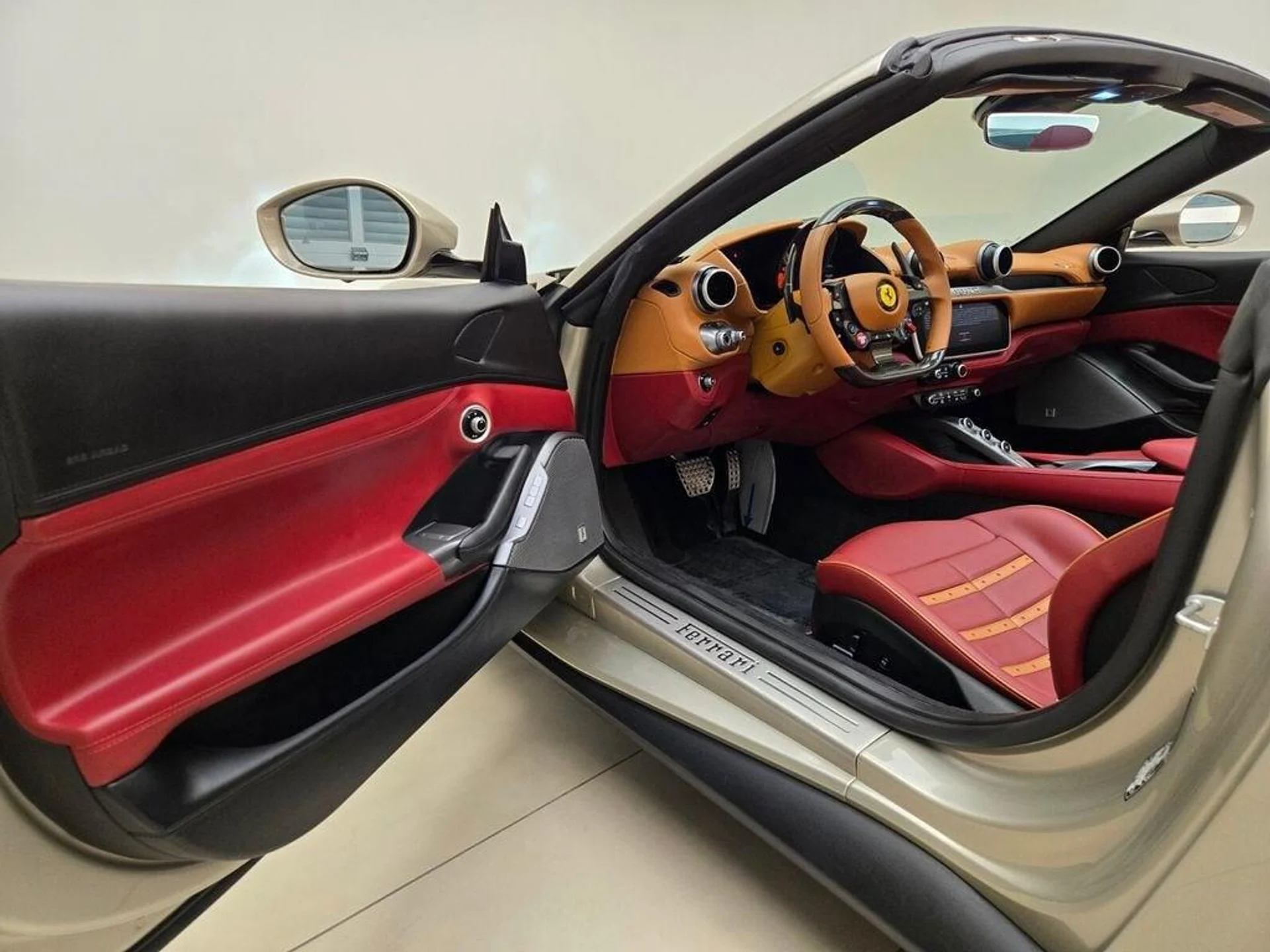 mph017_2519103299_Used_2023_Ferrari_Portofino_M_1778593631_5a2bd0cbe1