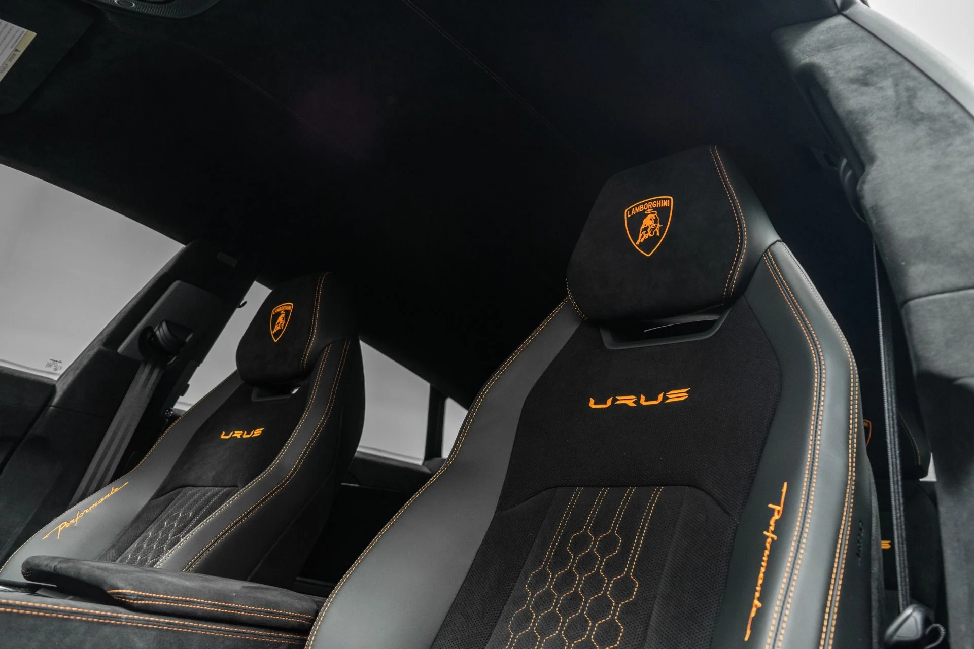 mph017_2519342978_Used_2024_Lamborghini_Urus_Performante_1779475320_8961fb6440