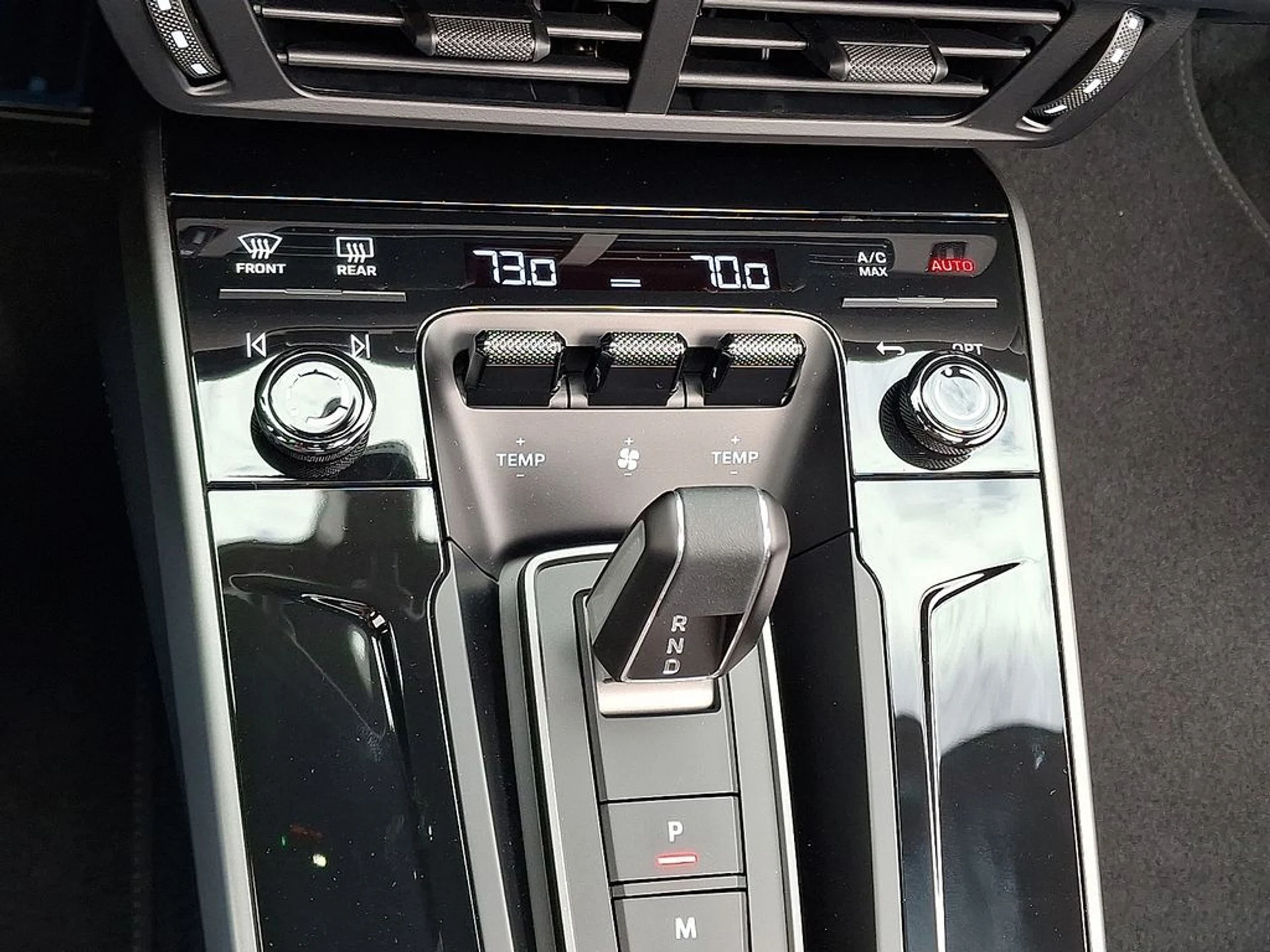 mph017_2519737113_a566a7372a45766c05d45a81edf66080x_a8bf1f4de7