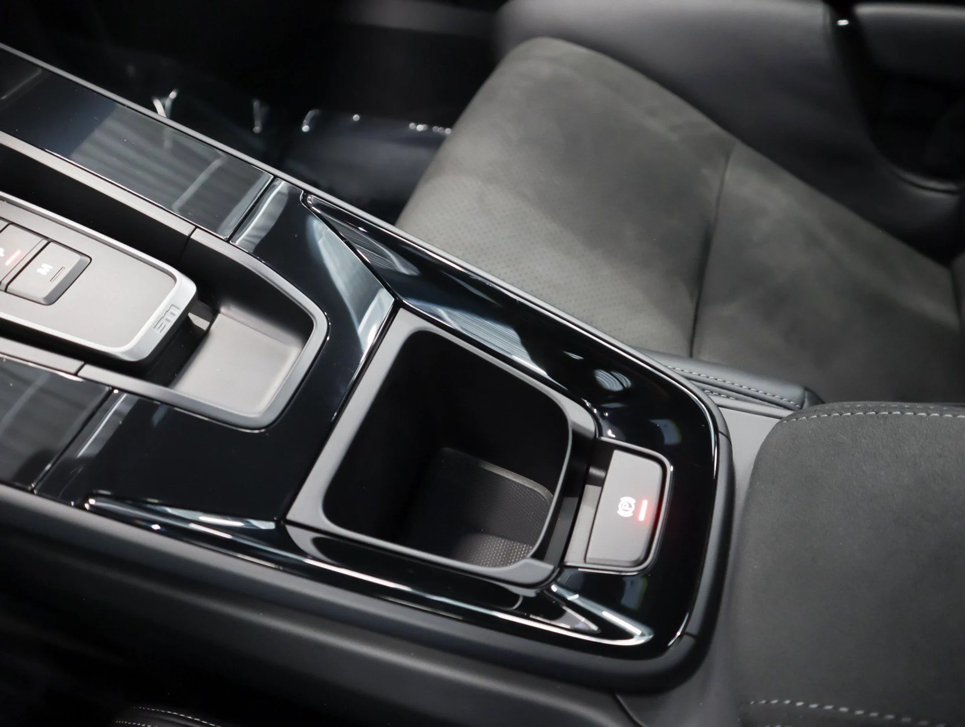 mph017_2528347787_752f9beb176d4e7bc1f8dd8102f5134c_3e88bb2c7e