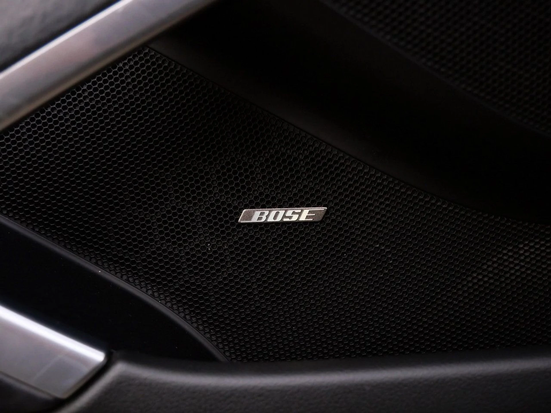 mph017_2528537246_036f2c15cb78ca9fd902836c6d9bc3b0x_381b374c36