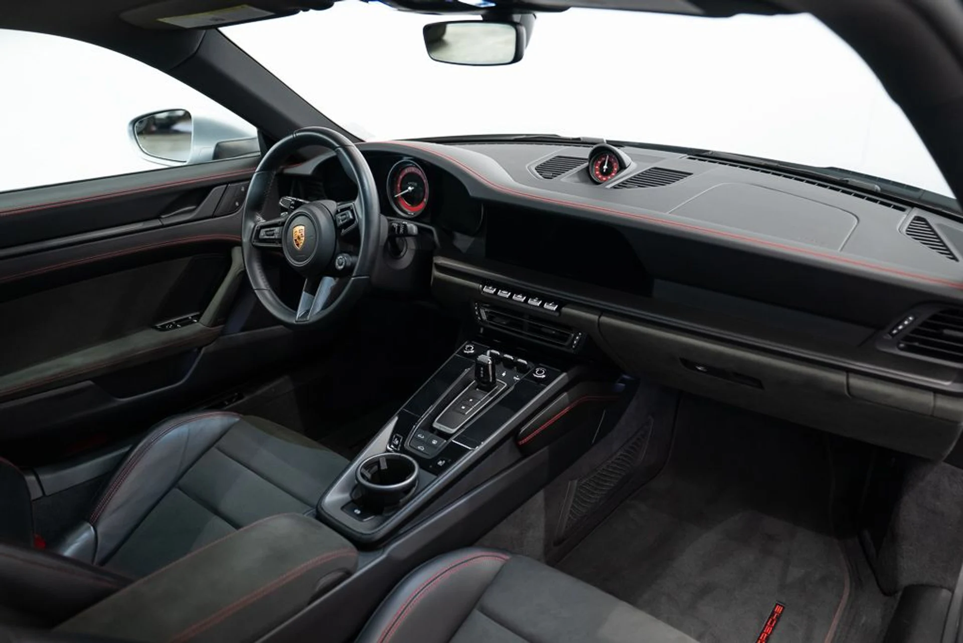 mph017_2532089181_porsche_911_2022_0a1755f561