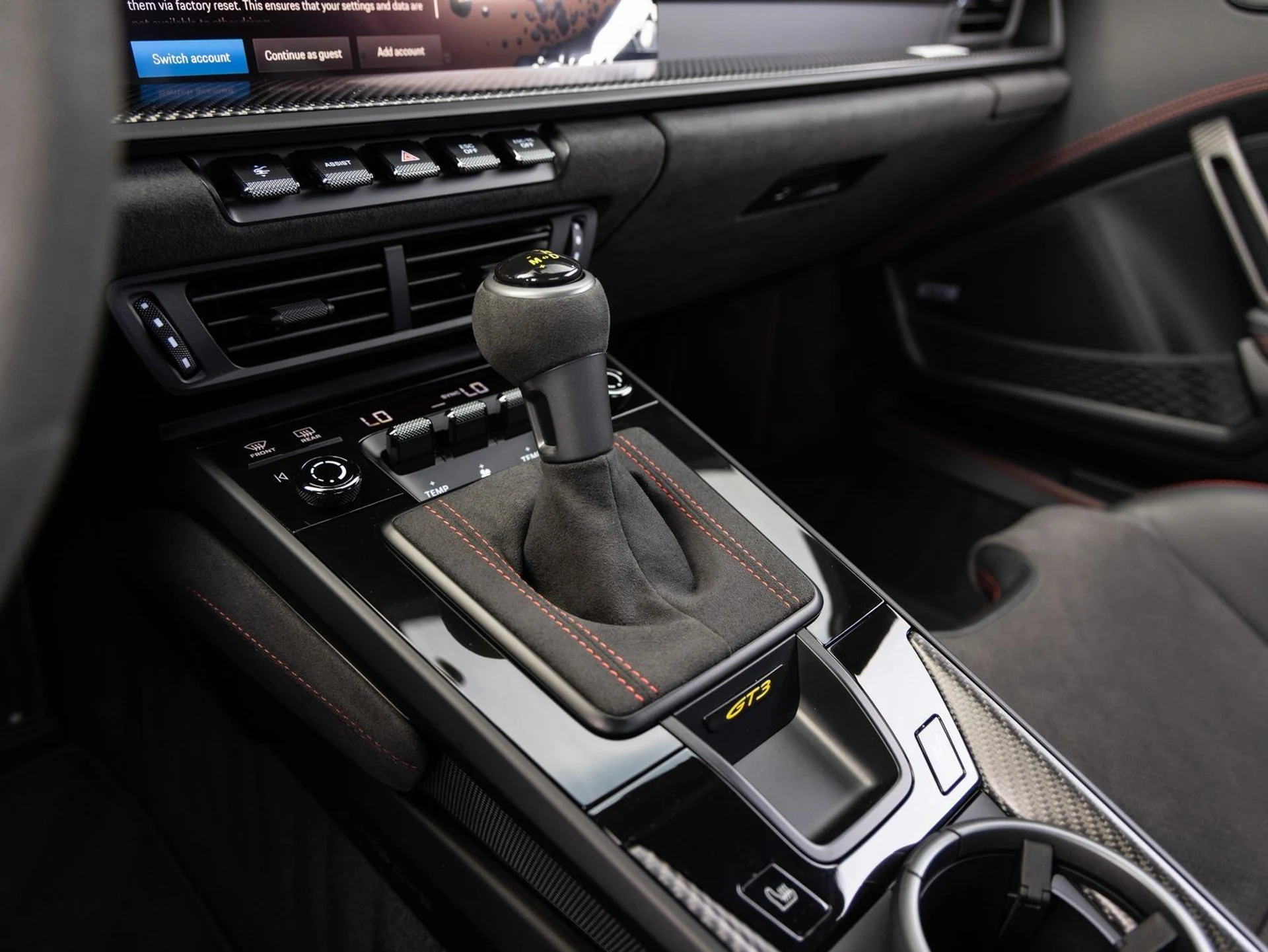 mph017_2532585335_18_a467440205