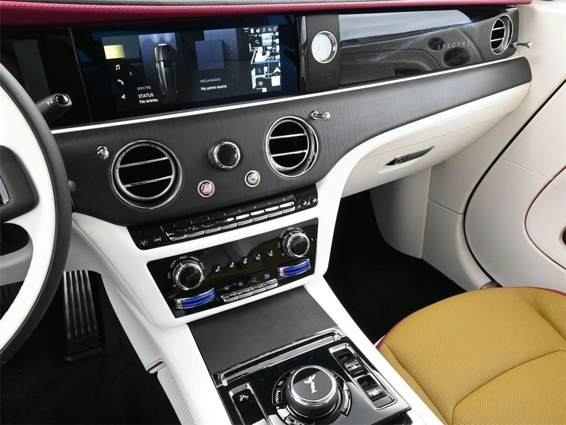 mph017_2539976589_cb45d53aac343a89cdf32b0f6585c75ax_ea4db777f1