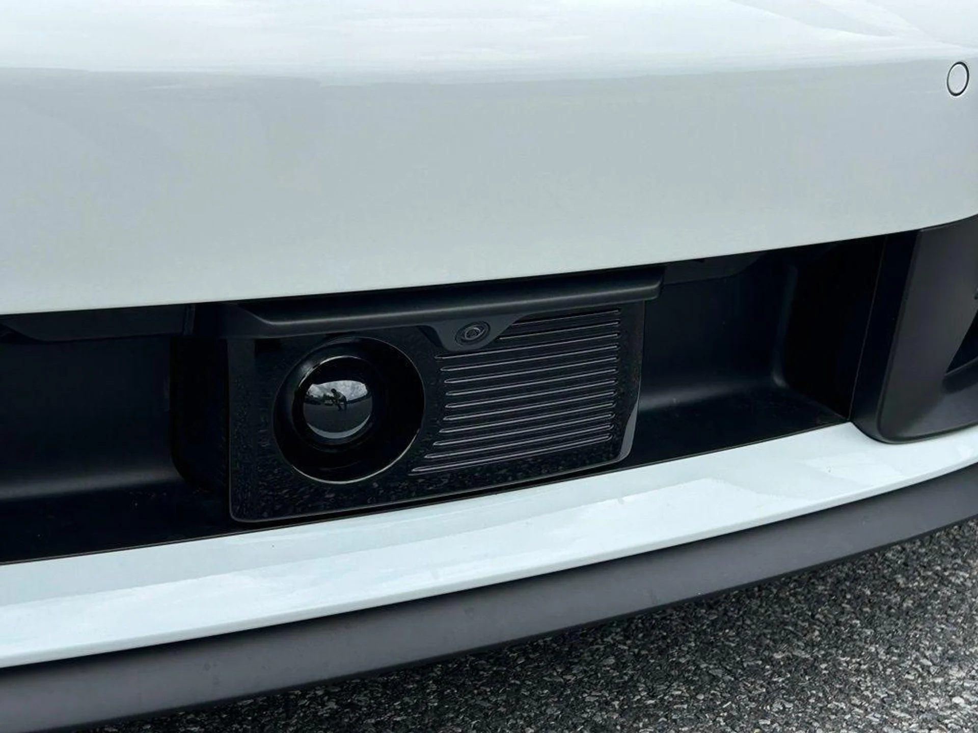 mph017_2543721582_o_W2l_R6tunlnz_LS_45ce_B61_EBCGI_ca0e71b261