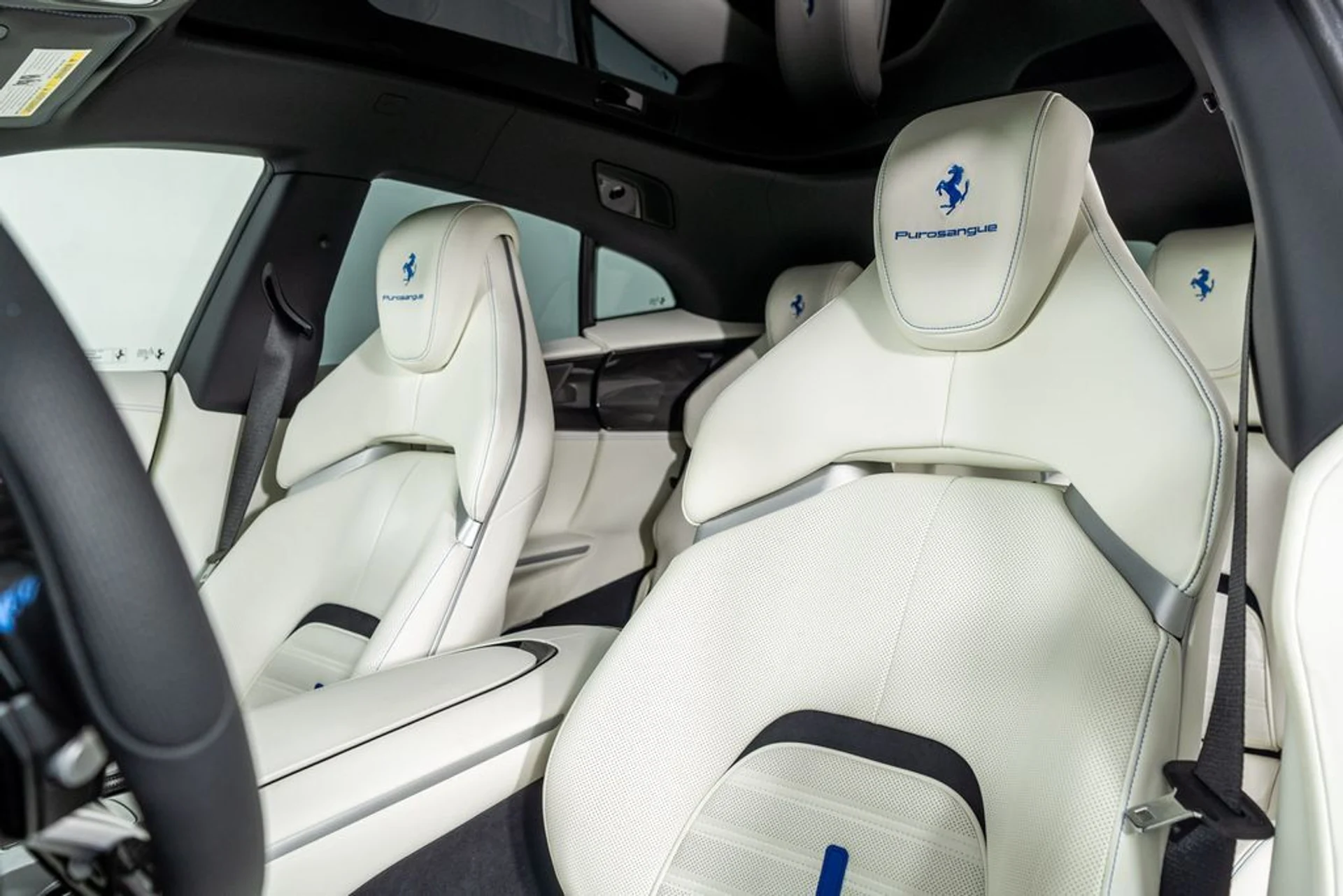 mph017_2545223373_43fcfedc_3fd7_4a98_ad2e_832342e9c124_1589480b4a