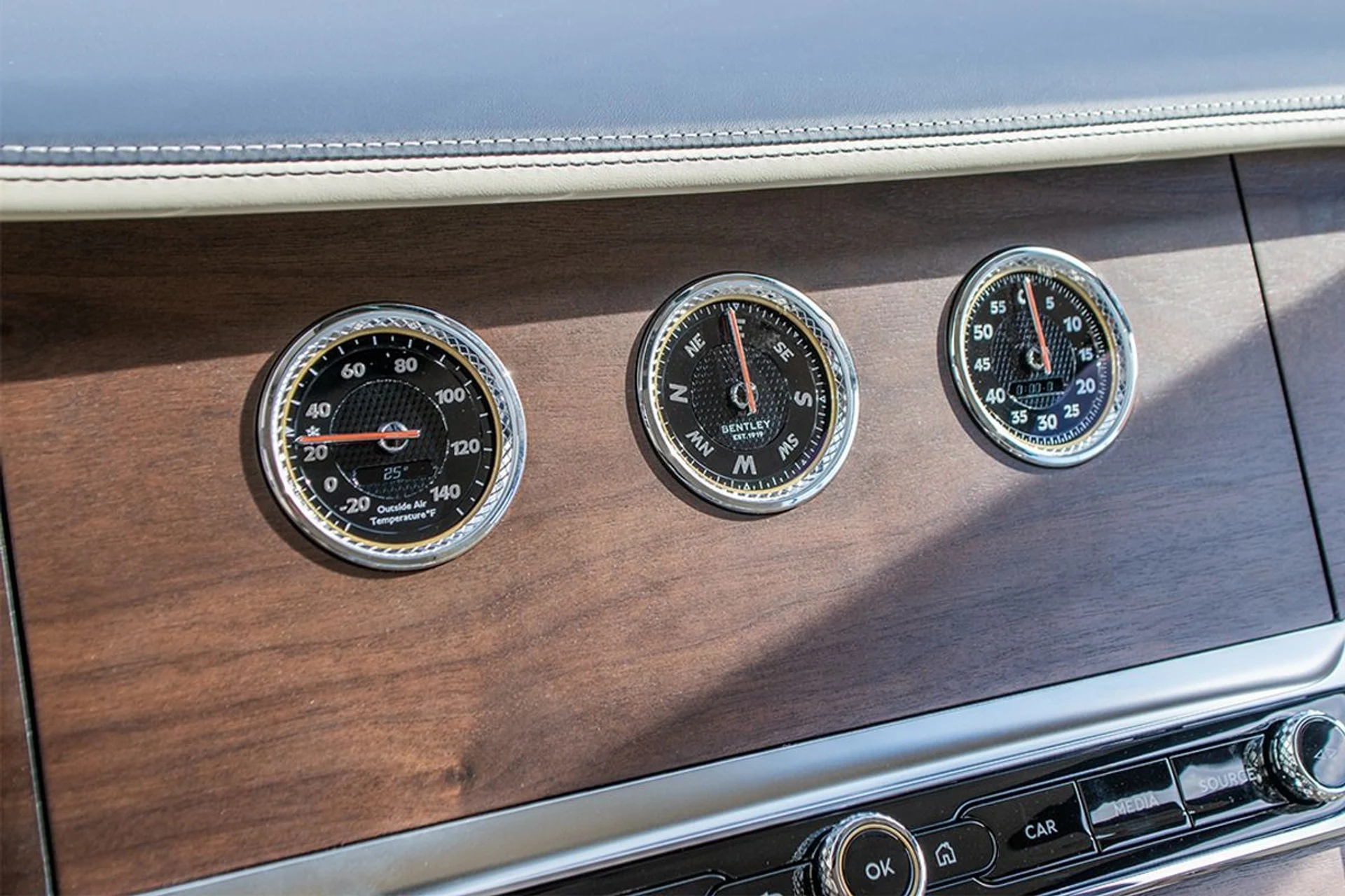 mph017_2548681725_Used_2024_Bentley_Continental_GT_Edition_8_1764625683_f33eeea71d