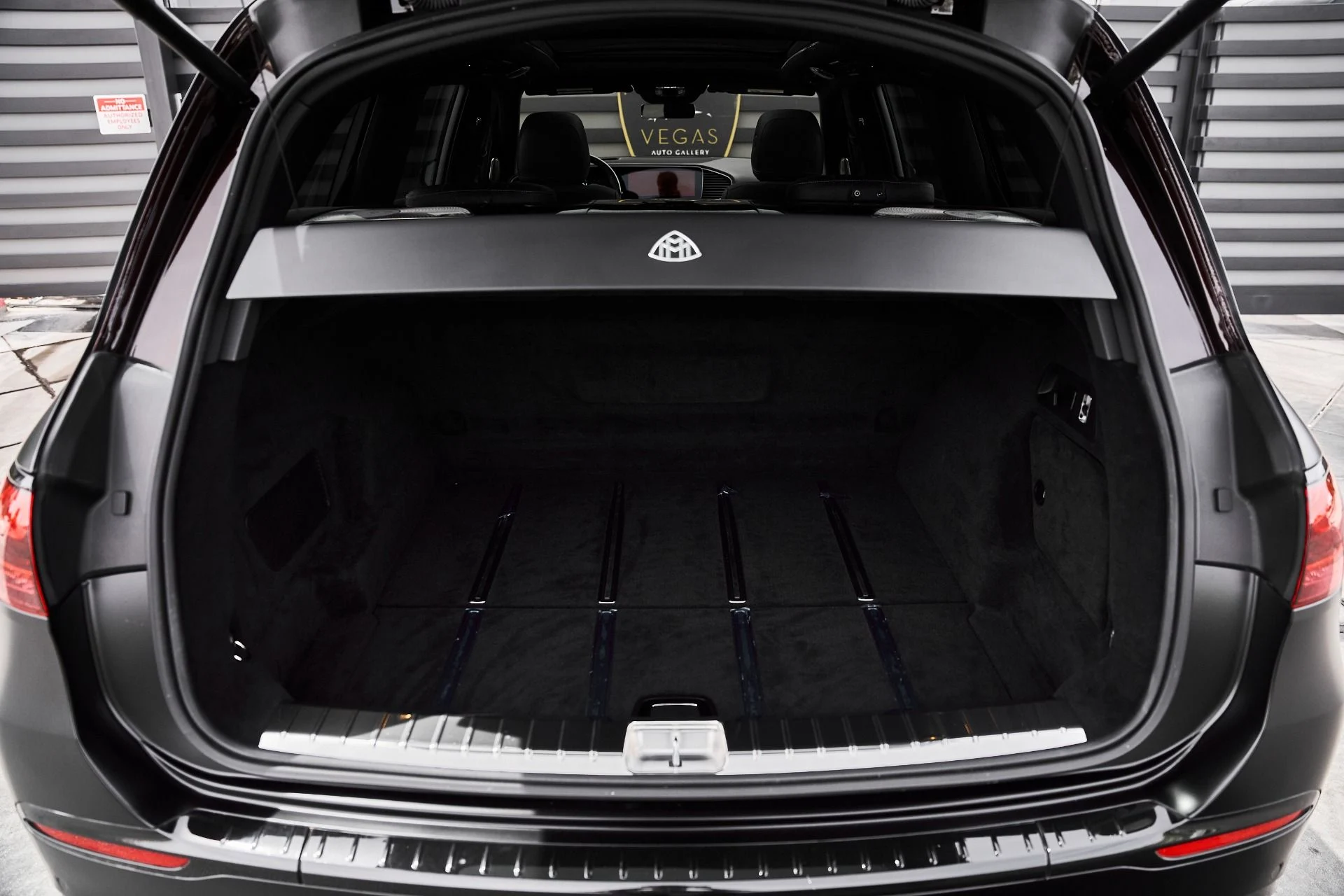 mph017_2550057202_Used_2024_Mercedes_Benz_GLS_Maybach_GLS_600_1776550569_238d733858