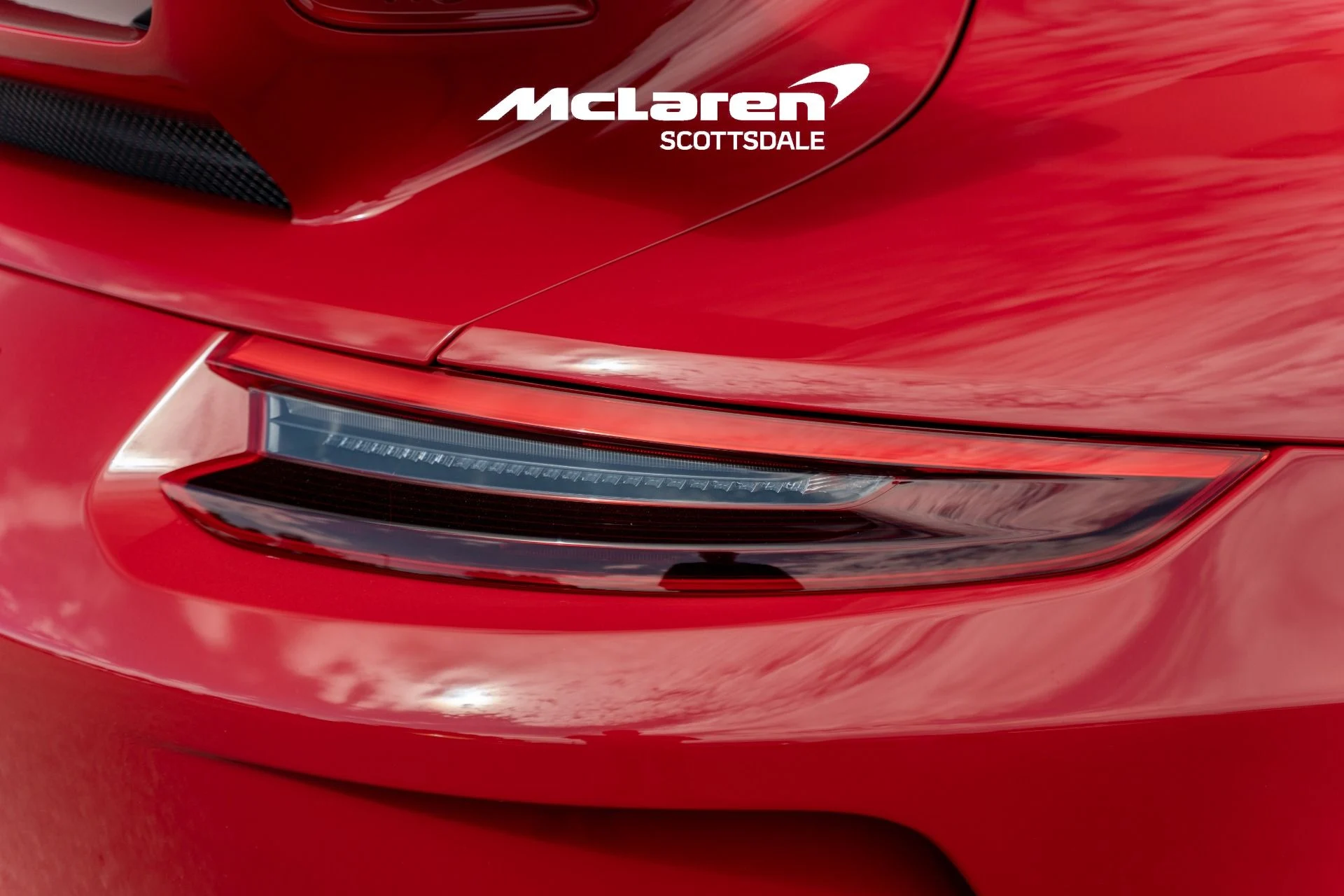 mph017_255955936_Used_2018_PORSCHE_911_GT_3_1760124140_6cb3651577