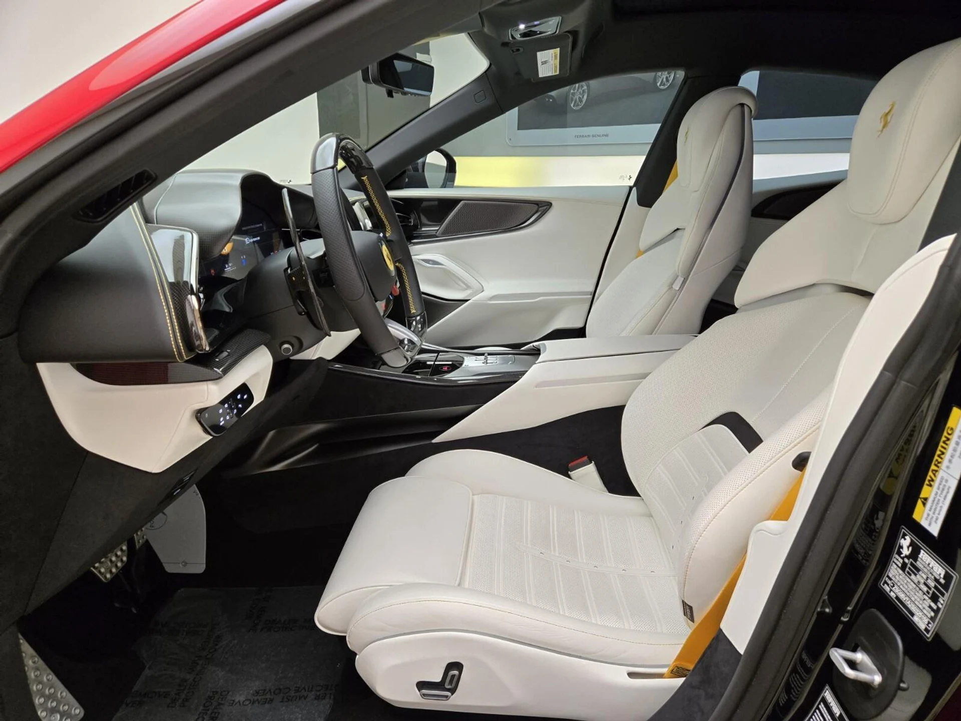 mph017_2562304606_Used_2025_Ferrari_Purosangue_1768891630_8ab7197514
