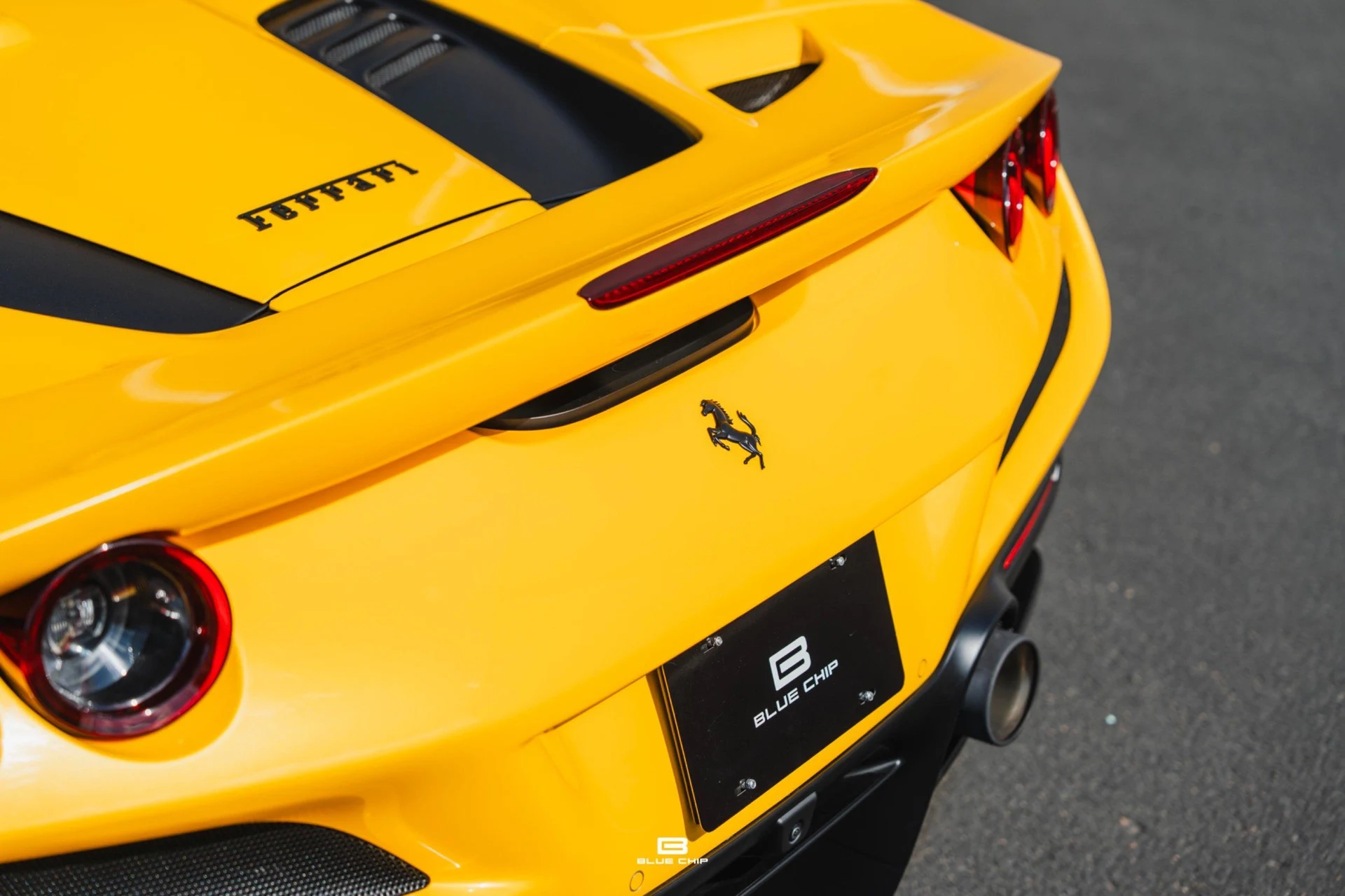 mph017_2565239170_6a2adfa4a5f232d399647387_762_20_202021_20_Ferrari_20_F8_20_Spider_20_20017_b8233a319e