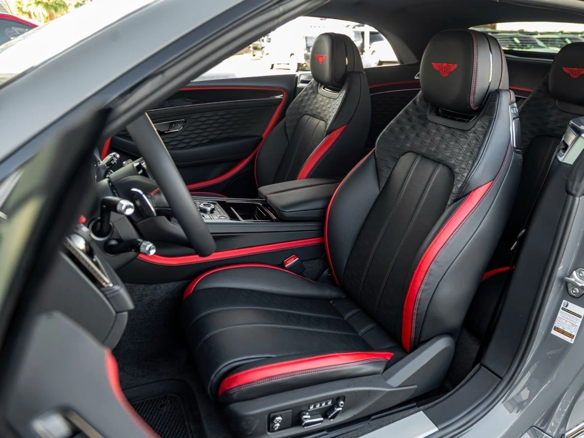 mph017_2567436394_18_9b32188b03