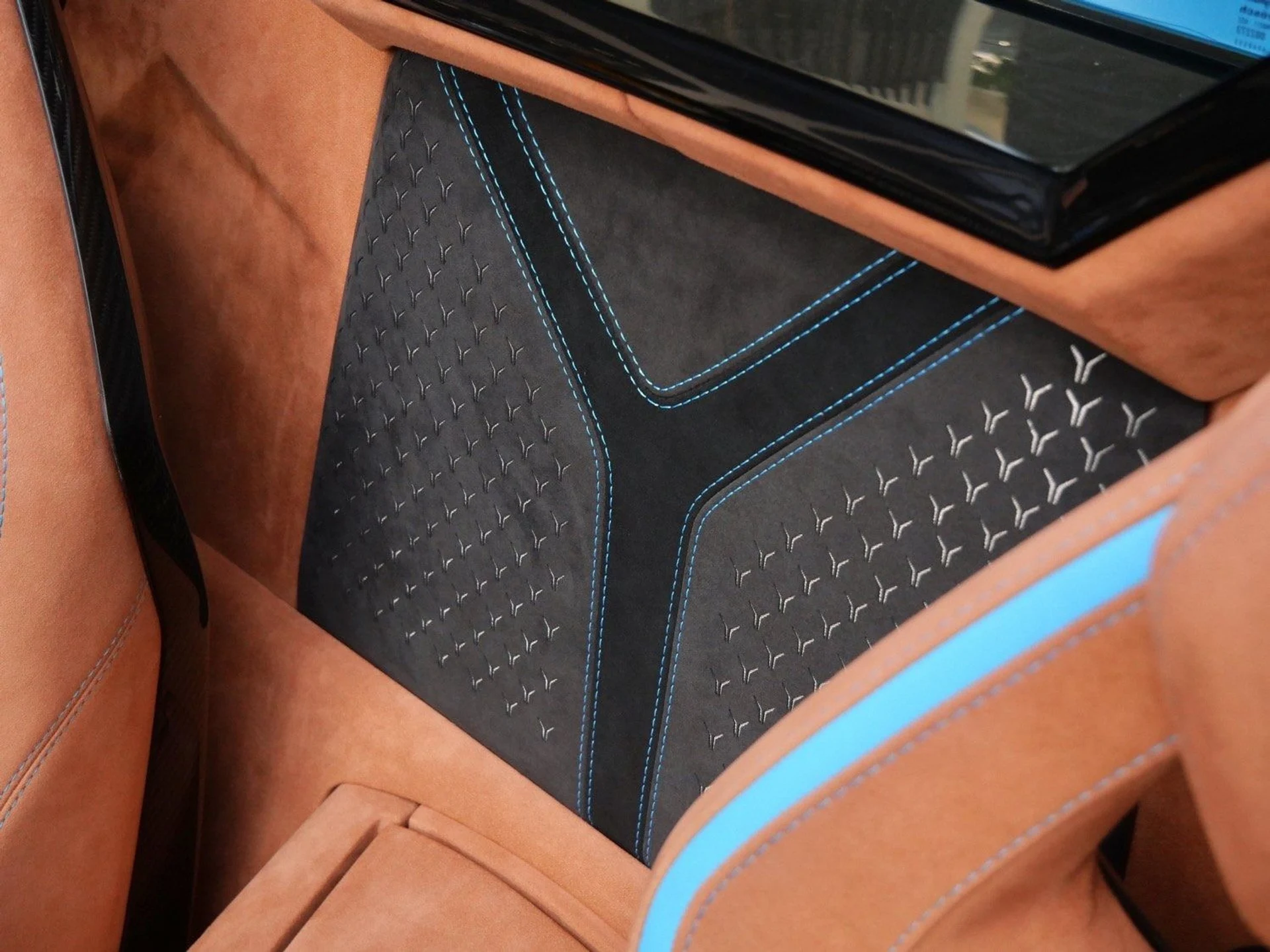 mph017_2570091244_168e0258de46725b3ac73b3af413b515x_41132284d1