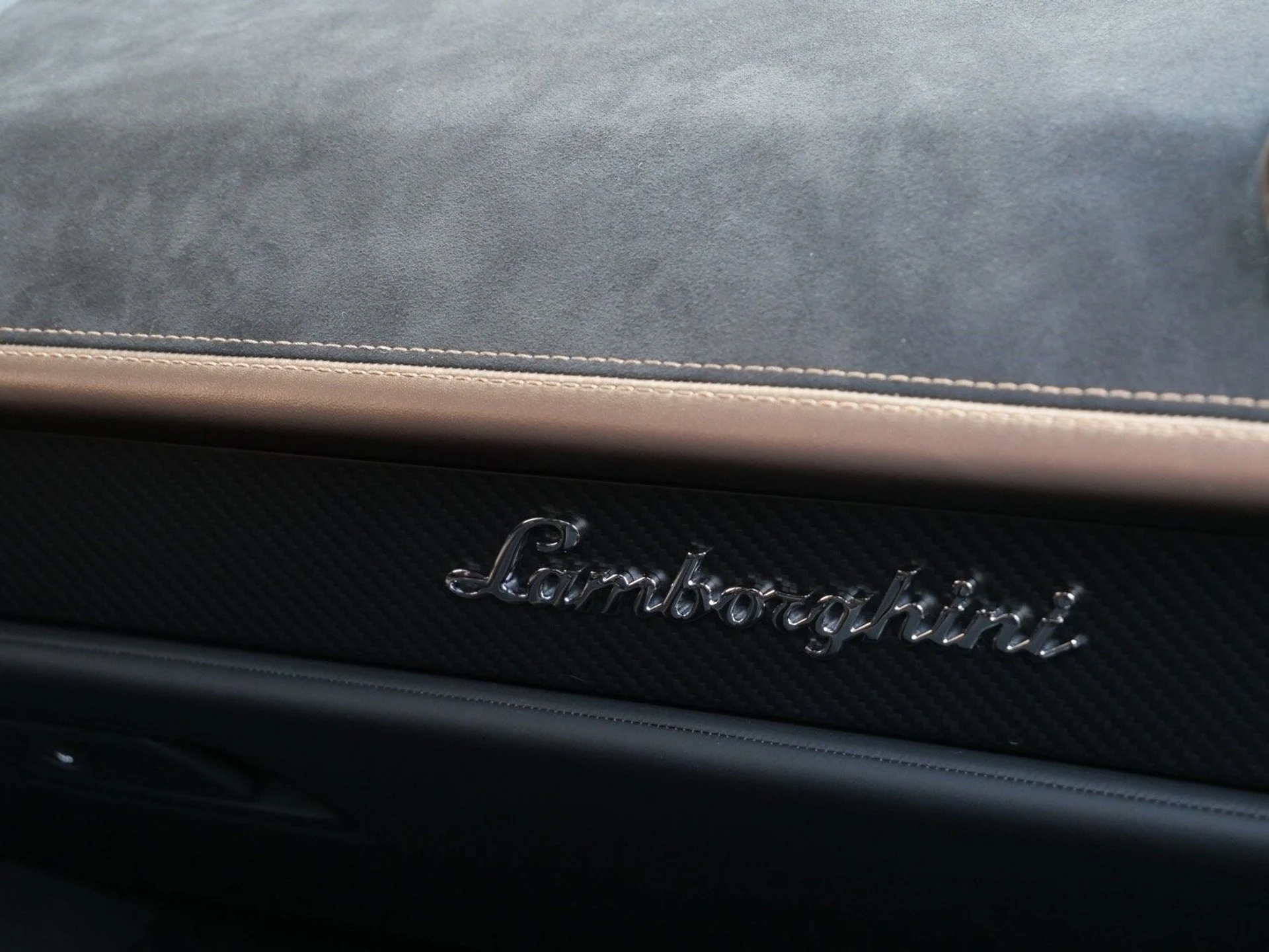 mph017_2576087960_71b8d8cb2778a70adbb7250252041582x_3377908941