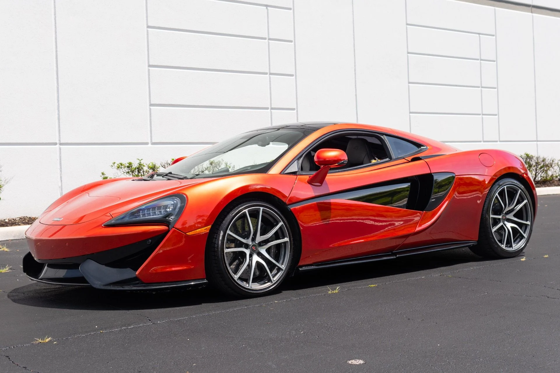 mph017_2580269465_Used_2018_Mc_Laren_570_GT_1778087096_8a75465bd5