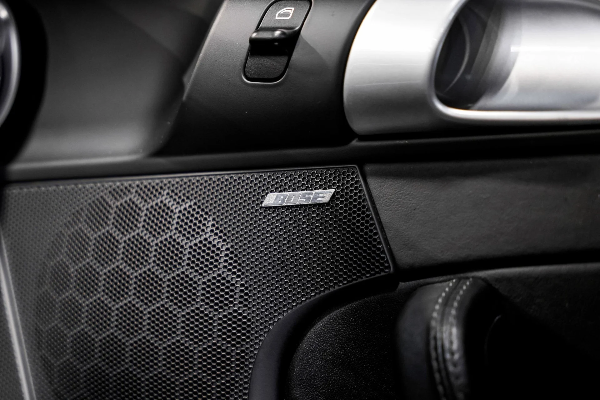 mph017_2590161251_dea285fa364863153fe10dc213b9ed6fx_a52d6fc073