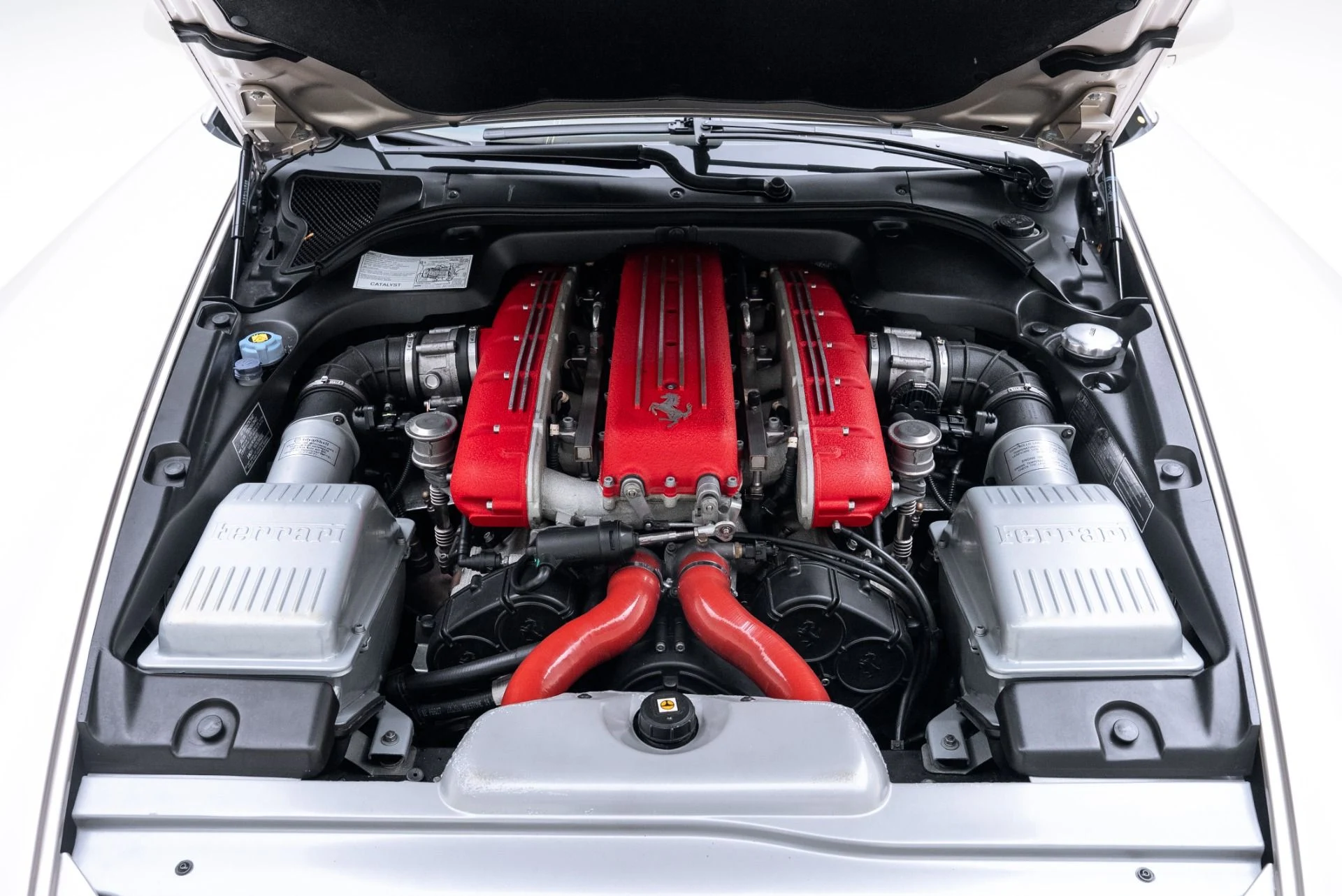 mph017_259472423_Used_2005_Ferrari_612_Scaglietti_1774650455_5c197795cc