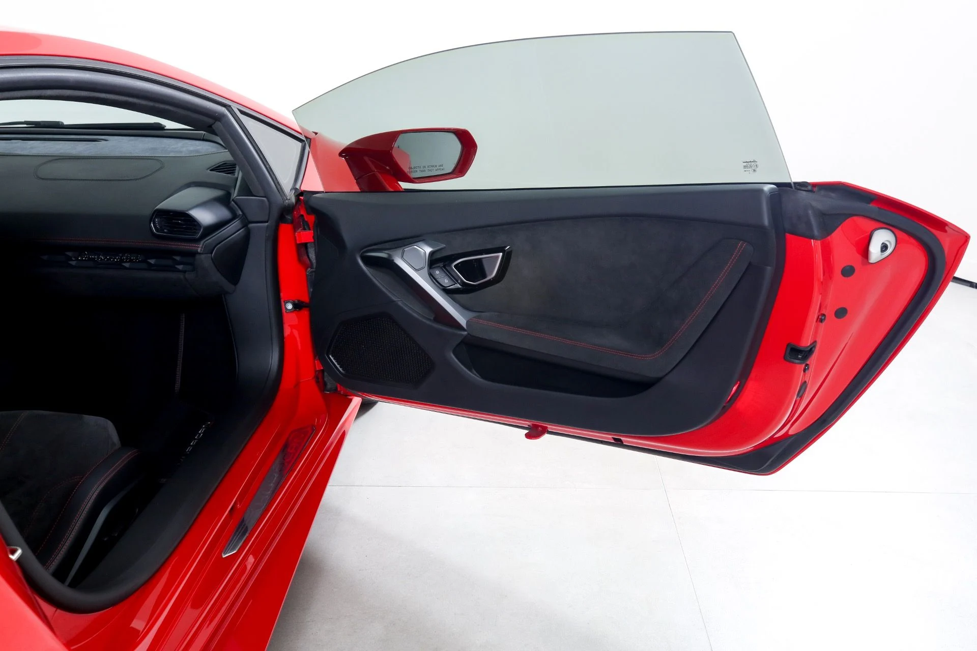 mph017_2597033876_Used_2016_Lamborghini_Huracan_LP_580_2_1694548323_0c6fe6a75f