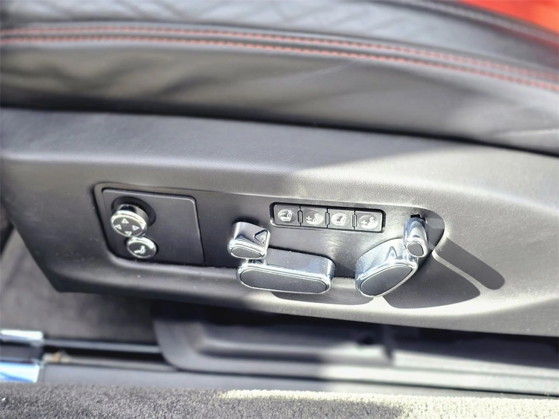 mph017_2601695323_21186e71129a683a72a56df3d2329bd1_640f4f371d