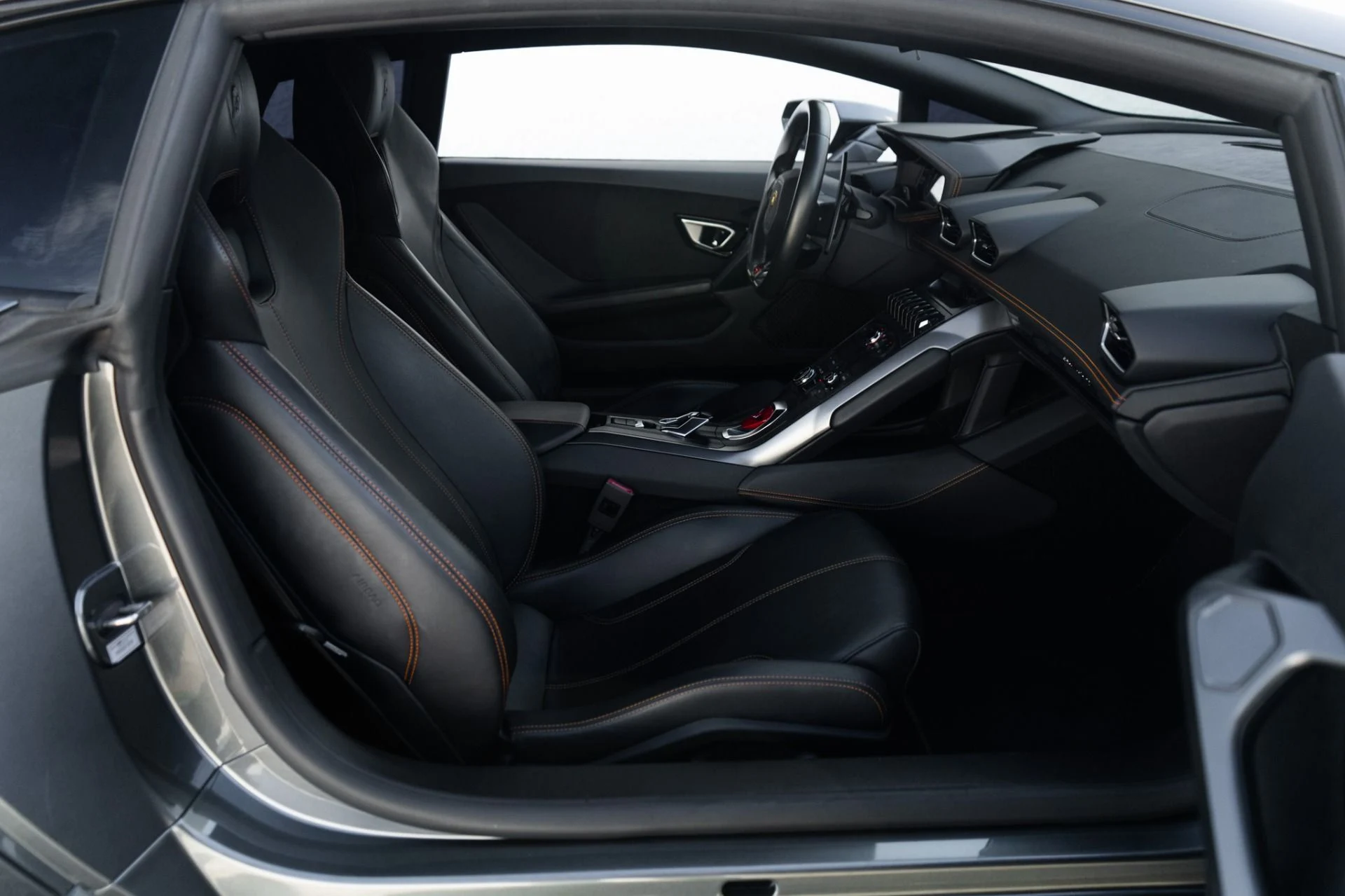 mph017_2606680343_Used_2015_Lamborghini_Huracan_LP_610_4_1775769923_749146b45e