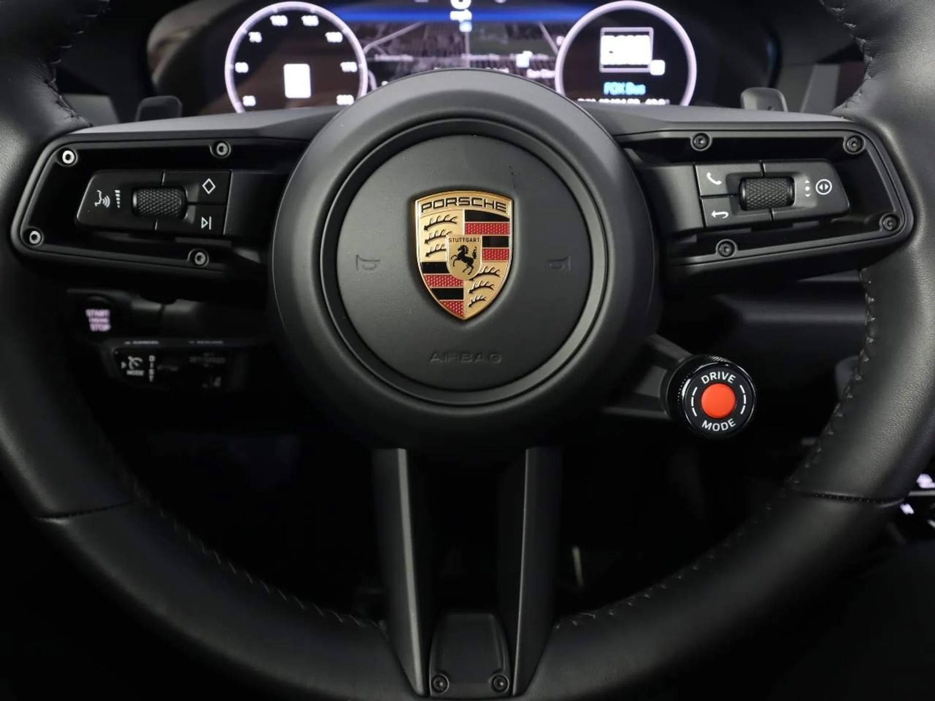 mph017_26077992_4b483550acb5e581cc16ce2b0635a32d_d97799bd47