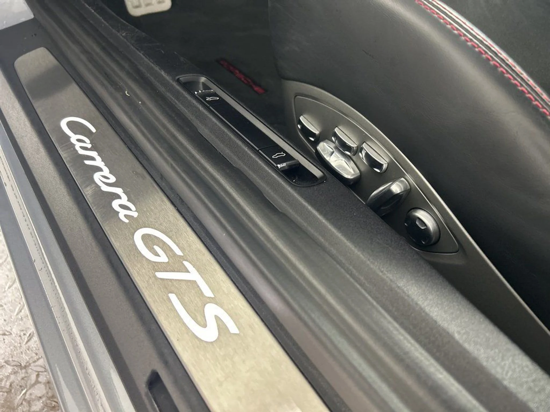 mph017_2608008814_fa32fedc15b2d198a3e56ea77277ff70_28cc0a14dc