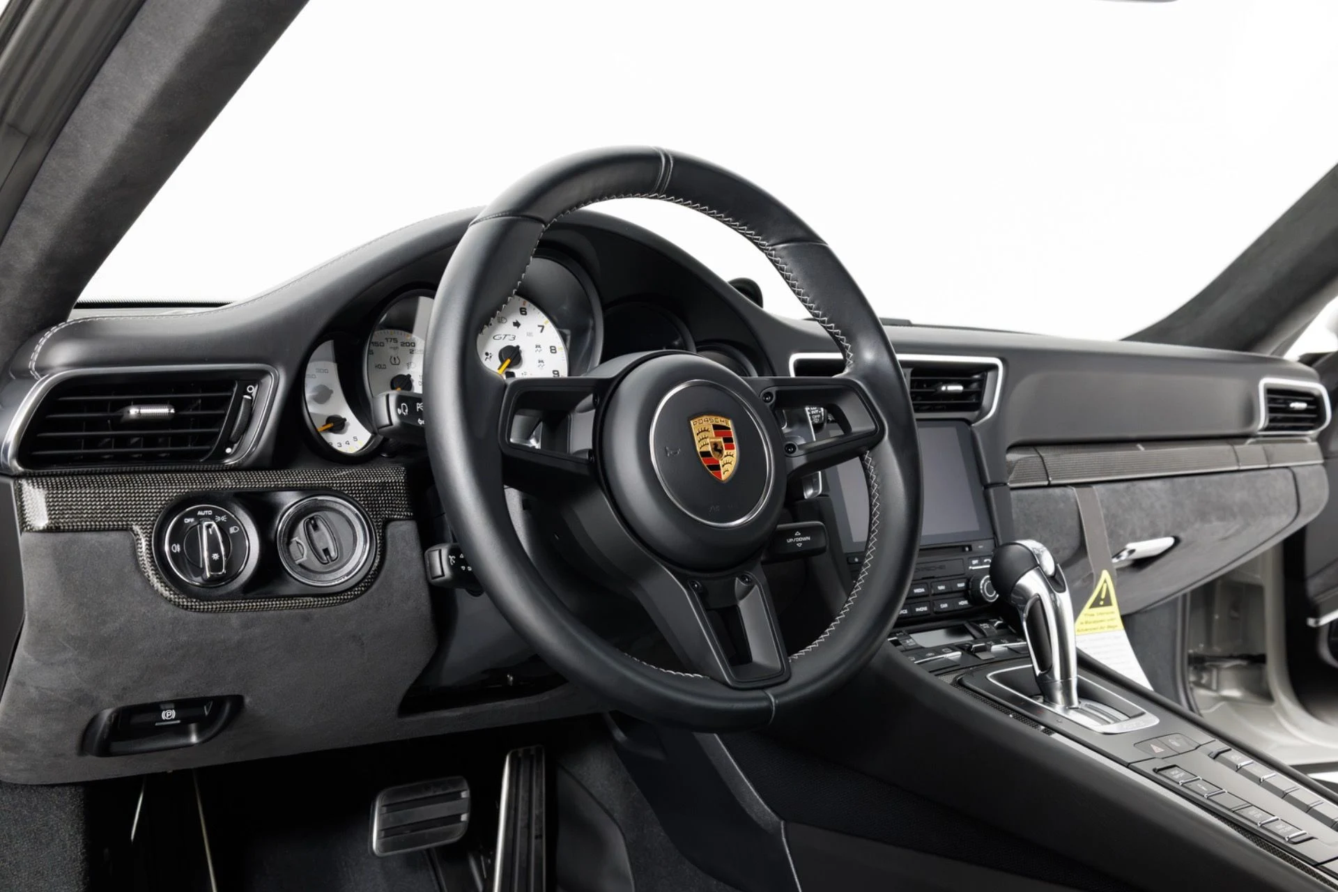 mph017_2621258926_Used_2018_Porsche_911_GT_3_1782944818_55695cb5fc