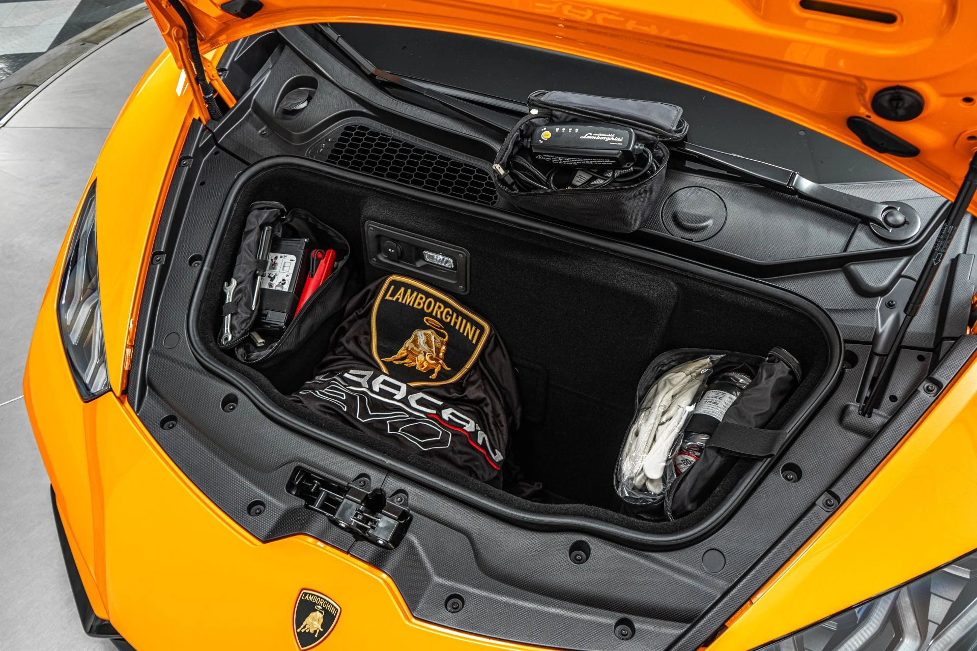 mph017_2621359384_Used_2020_Lamborghini_Huracan_EVO_Spyder_Low_Miles_Full_PPF_Naturally_Aspirated_V10_1776374441_95cd48835b