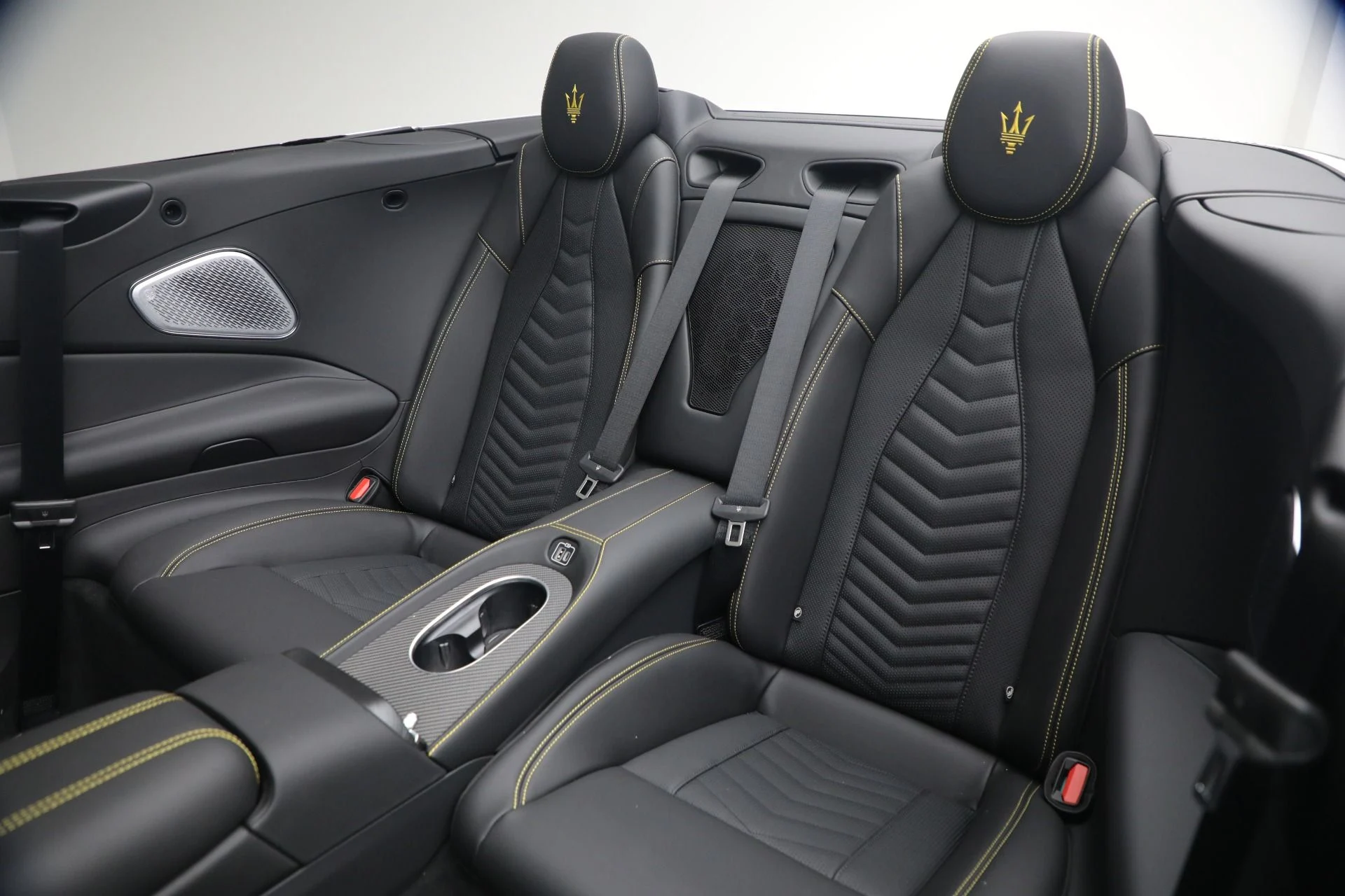mph017_2622081439_New_2026_Maserati_Gran_Cabrio_1780523528_92fd1eb4fd