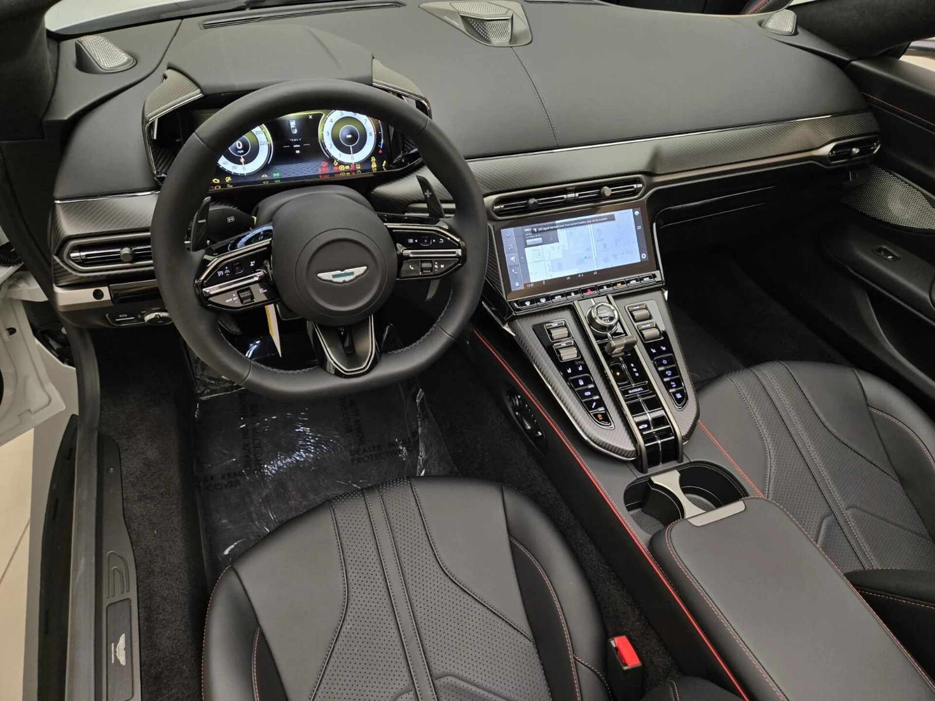 mph017_2625124346_New_2026_Aston_Martin_Vantage_1759816376_820be340e5