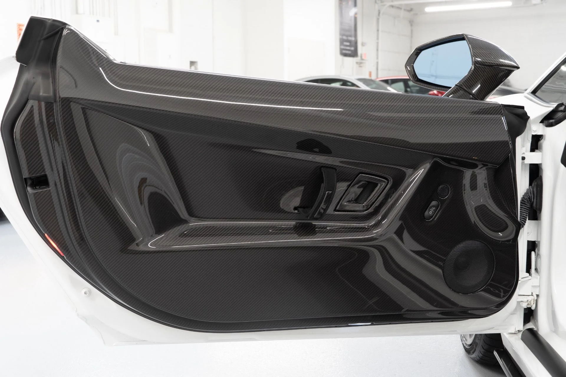 mph017_2643710048_Used_2012_Lamborghini_Gallardo_LP_570_4_Spyder_Performante_1755717130_fc61744388