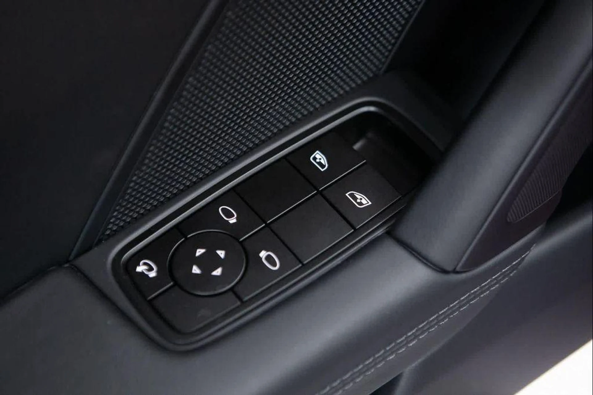 mph017_2646637_C2x8e7_V_Xjdr_H_Vtbihhho7_CX_9_A7w_8b78390216