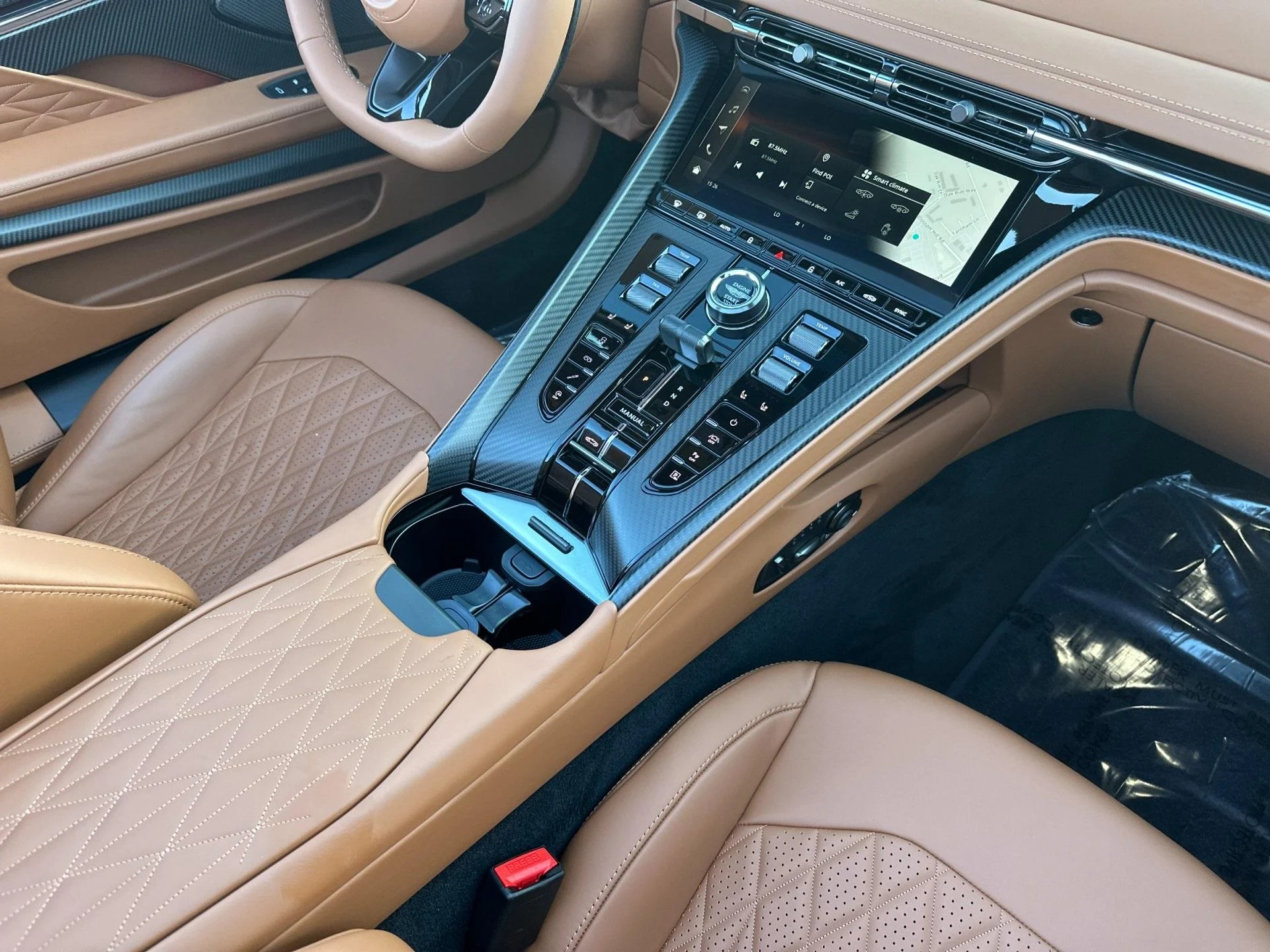 mph017_2649974224_New_2026_Aston_Martin_DB_12_Volante_1764169858_469db6f3a6