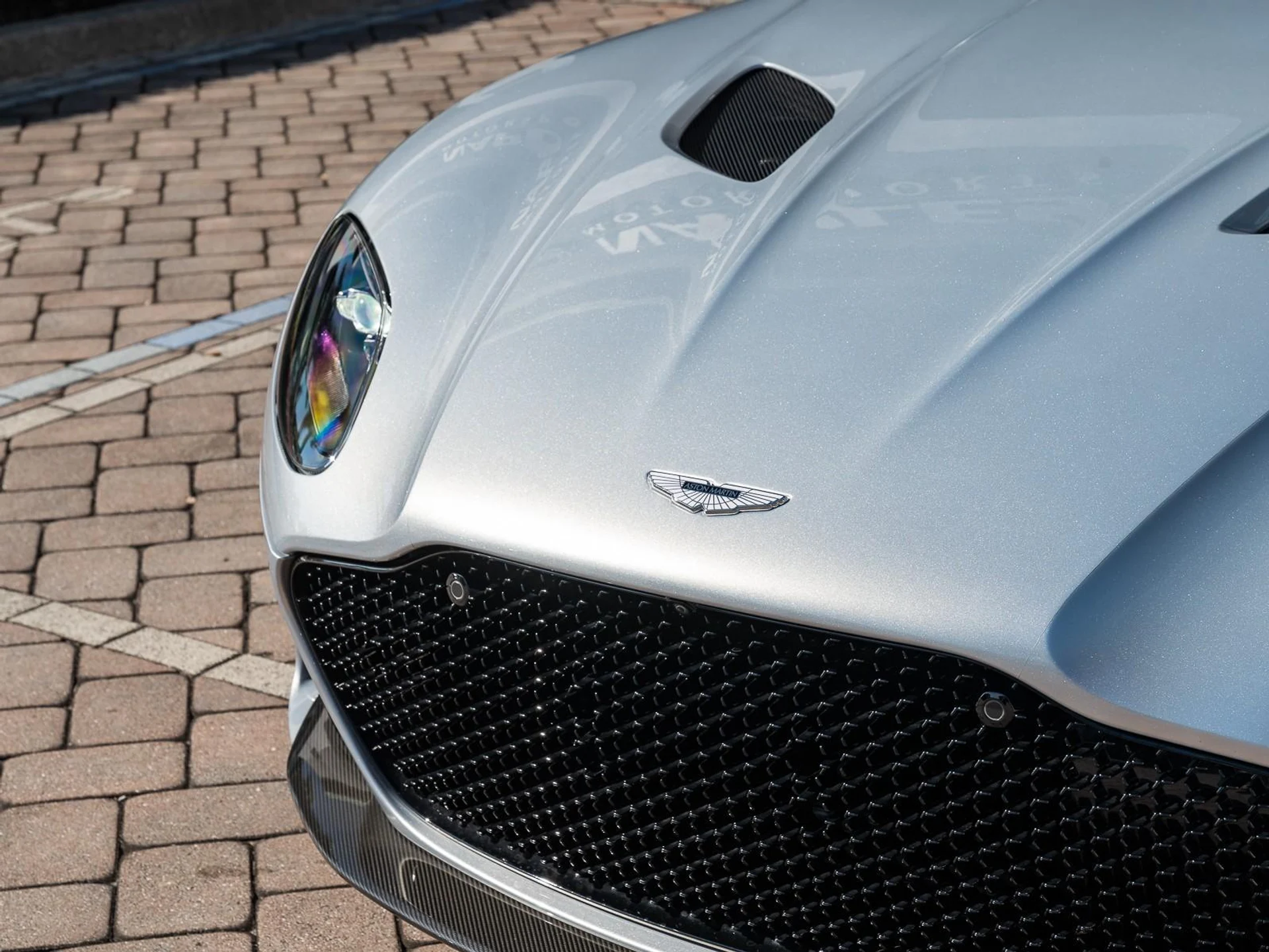 mph017_2652402404_Used_2020_Aston_Martin_DBS_Superleggera_1764795954_38f6e6b6ca